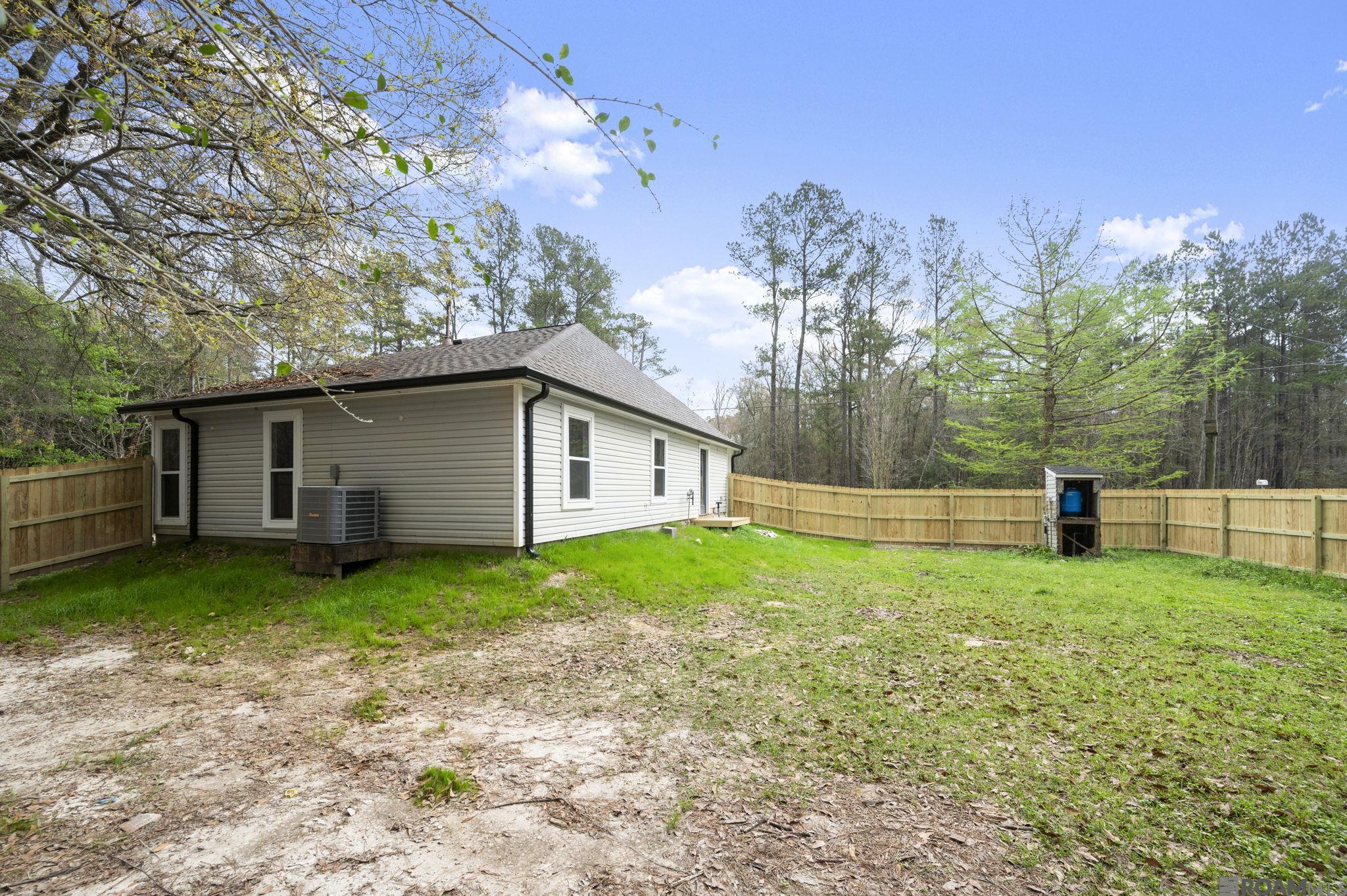 32793 La Hwy 1036, Holden, LA, 70744