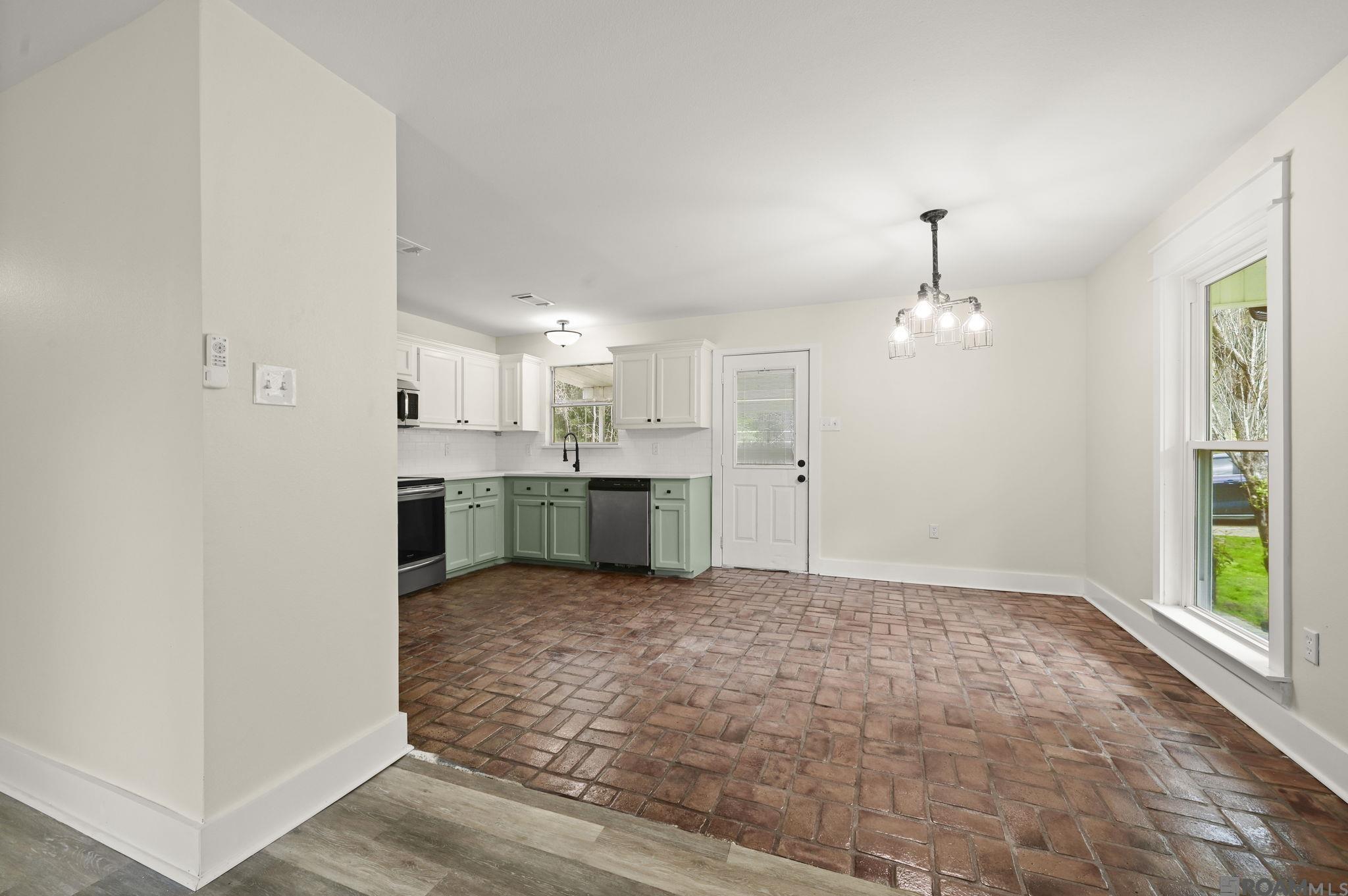 32793 La Hwy 1036, Holden, LA, 70744