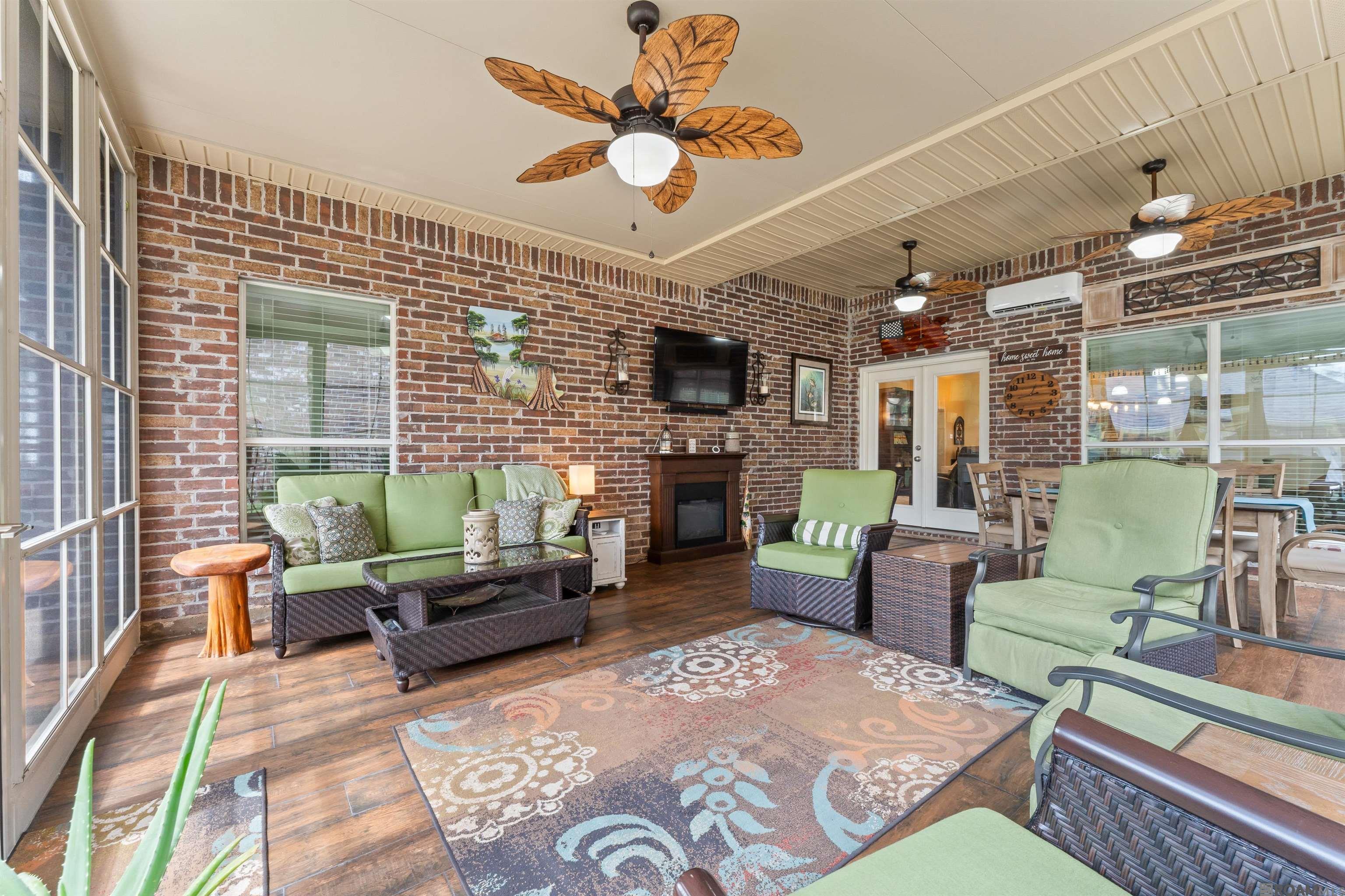 21161 Waterfront East Dr, Maurepas, LA, 70449