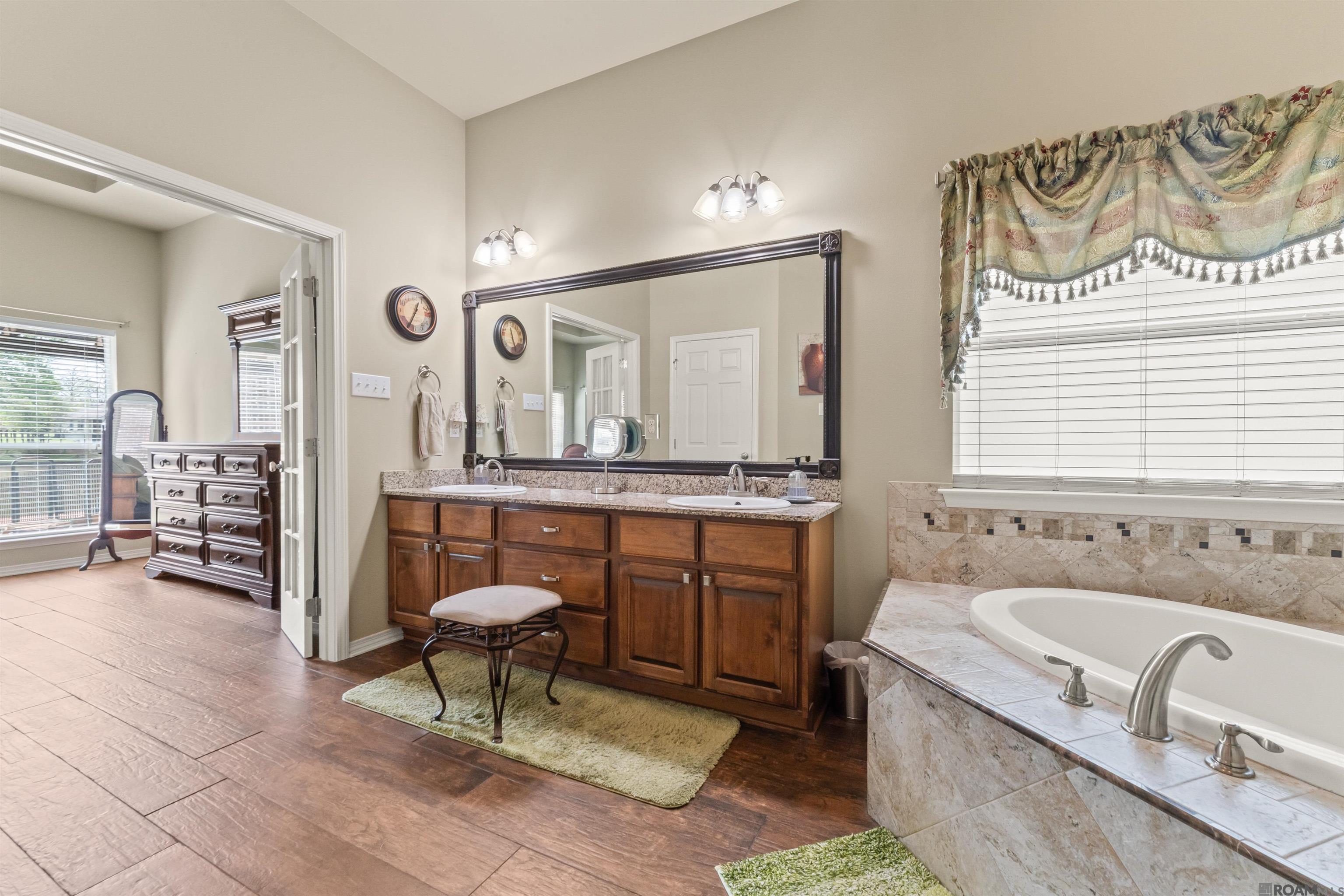 21161 Waterfront East Dr, Maurepas, LA, 70449