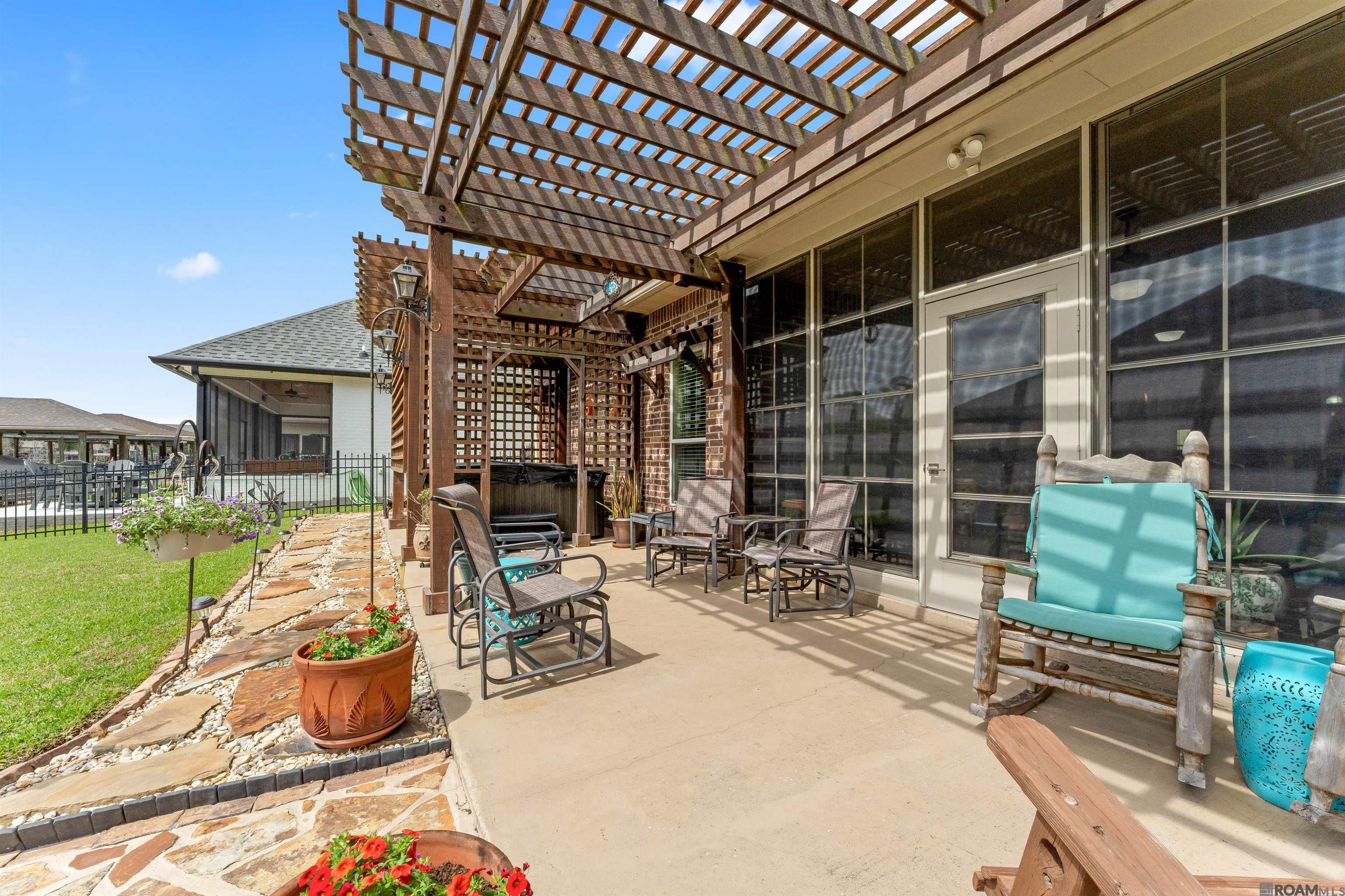 21161 Waterfront East Dr, Maurepas, LA, 70449