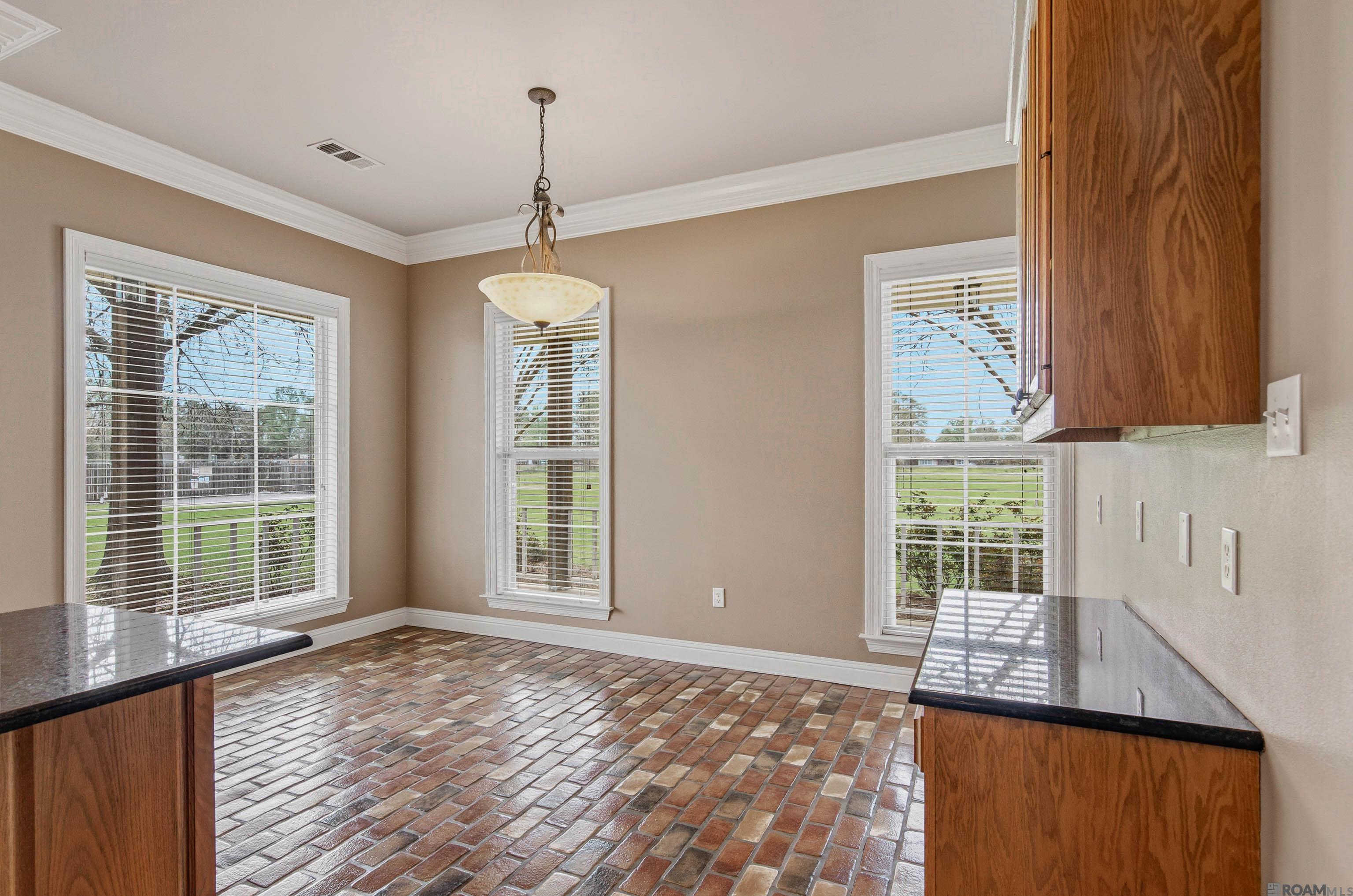 7681 Amite Church Rd, Denham Springs, LA, 70706