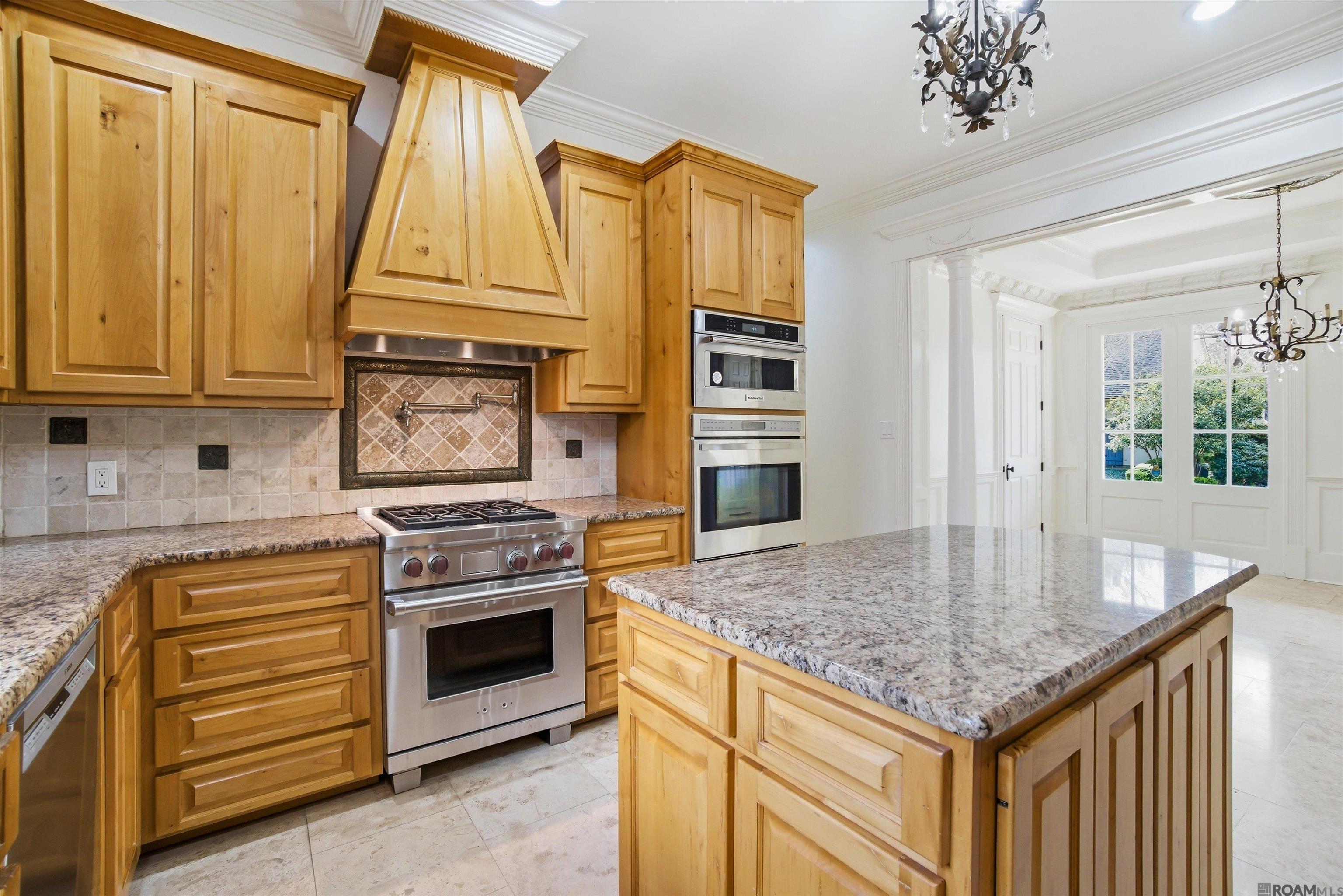 926 Crown Alley, Baton Rouge, LA, 70806