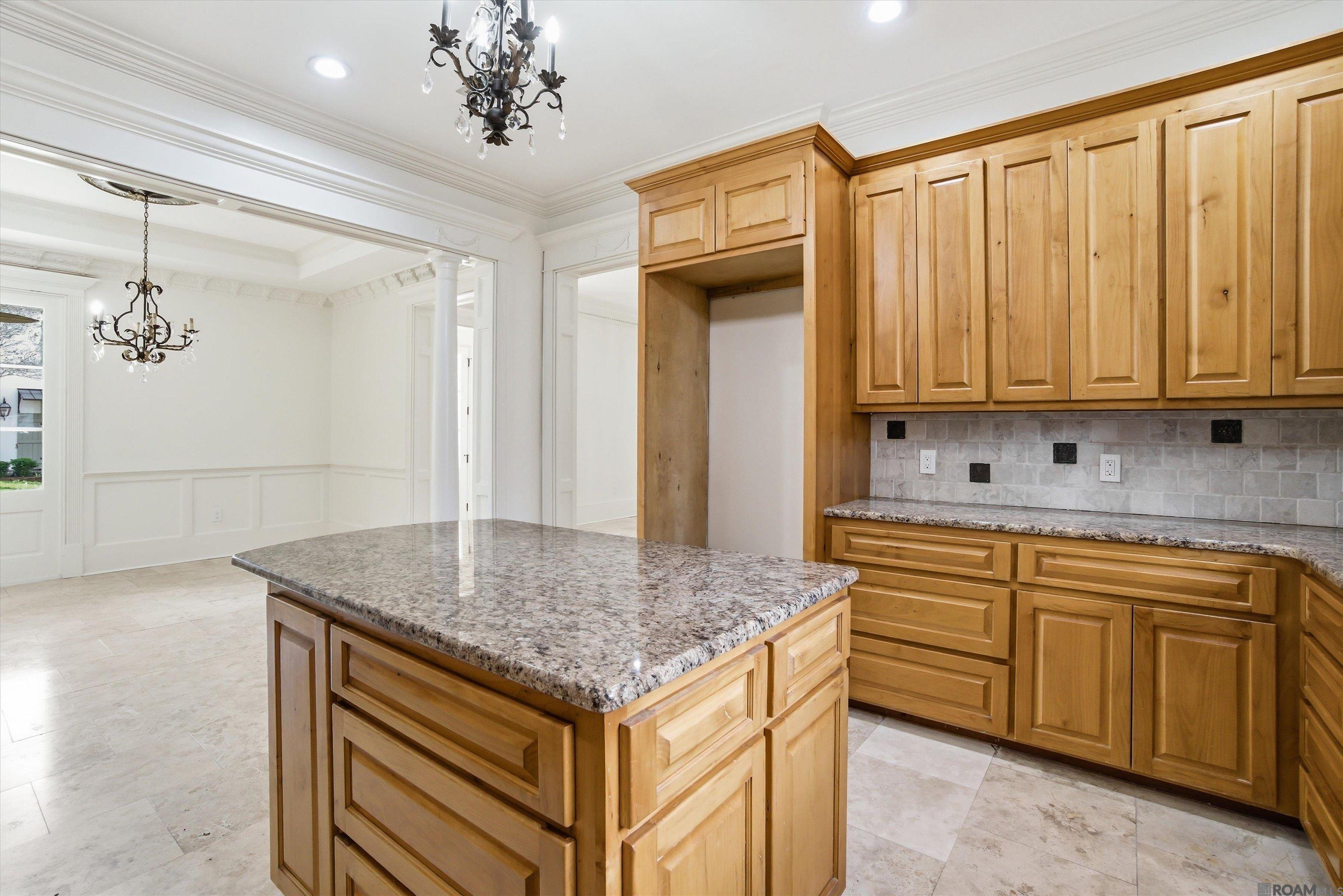 926 Crown Alley, Baton Rouge, LA, 70806