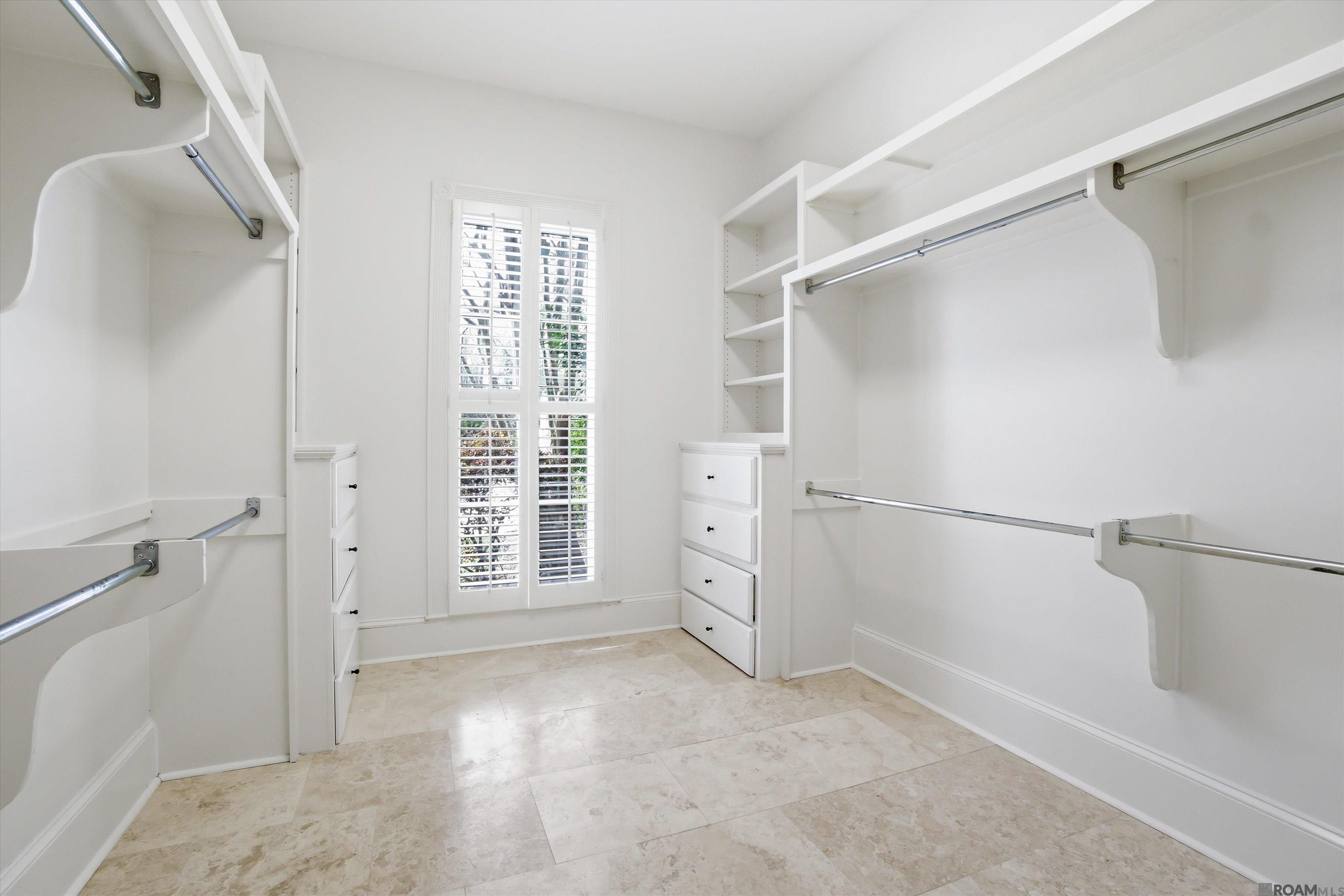 926 Crown Alley, Baton Rouge, LA, 70806