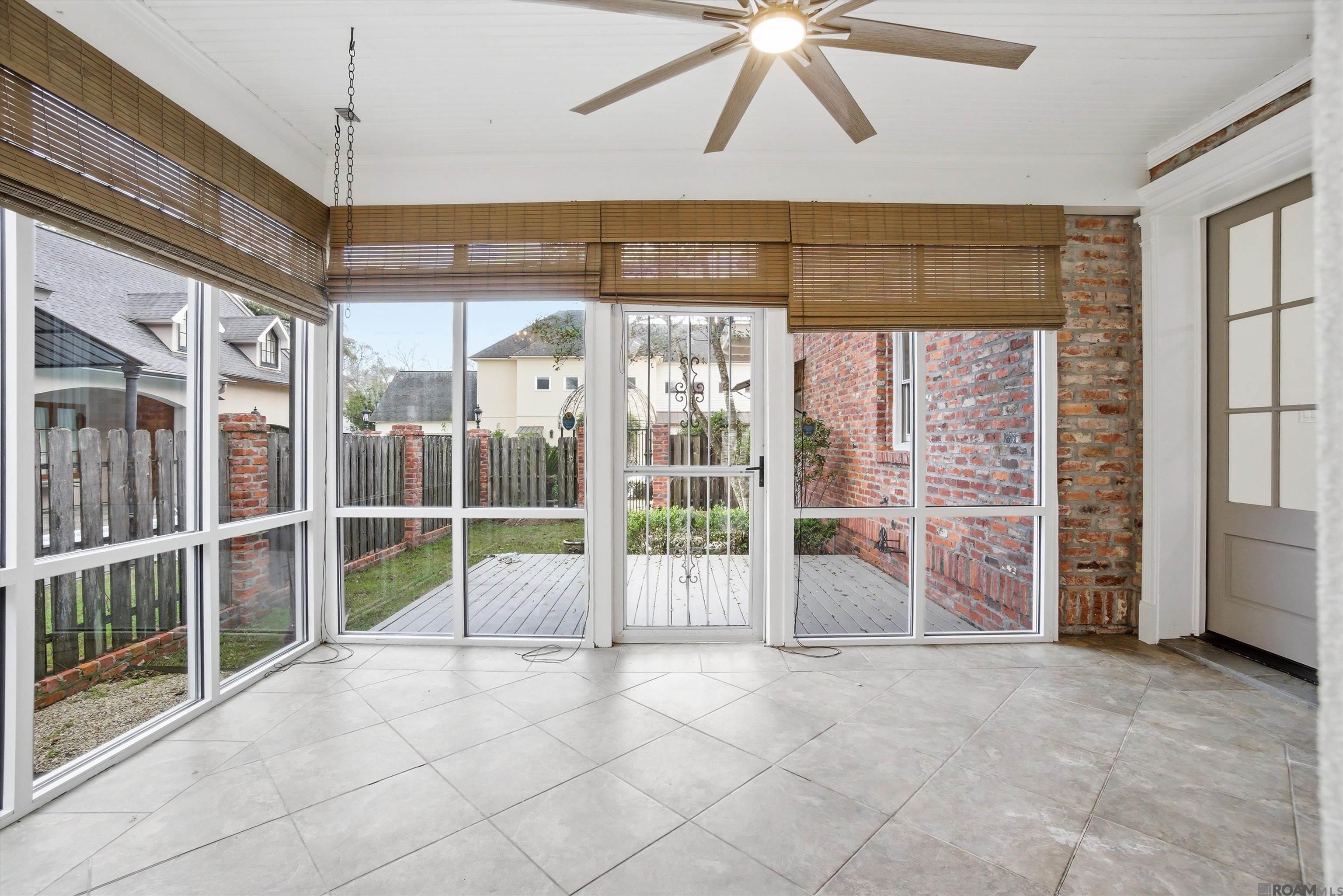 926 Crown Alley, Baton Rouge, LA, 70806
