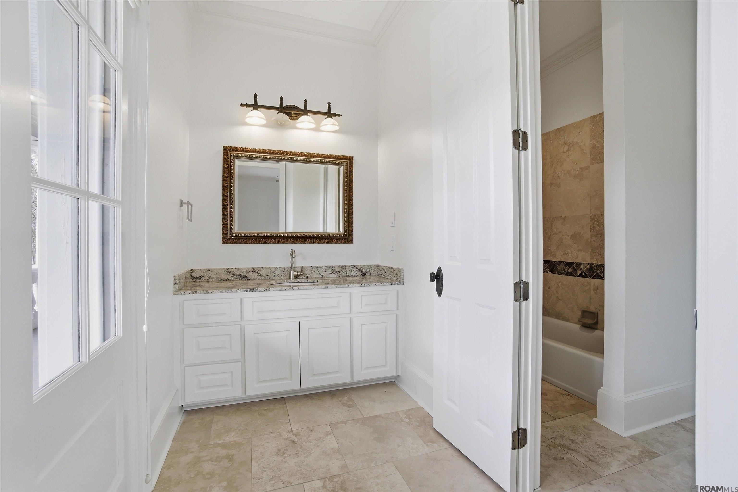 926 Crown Alley, Baton Rouge, LA, 70806