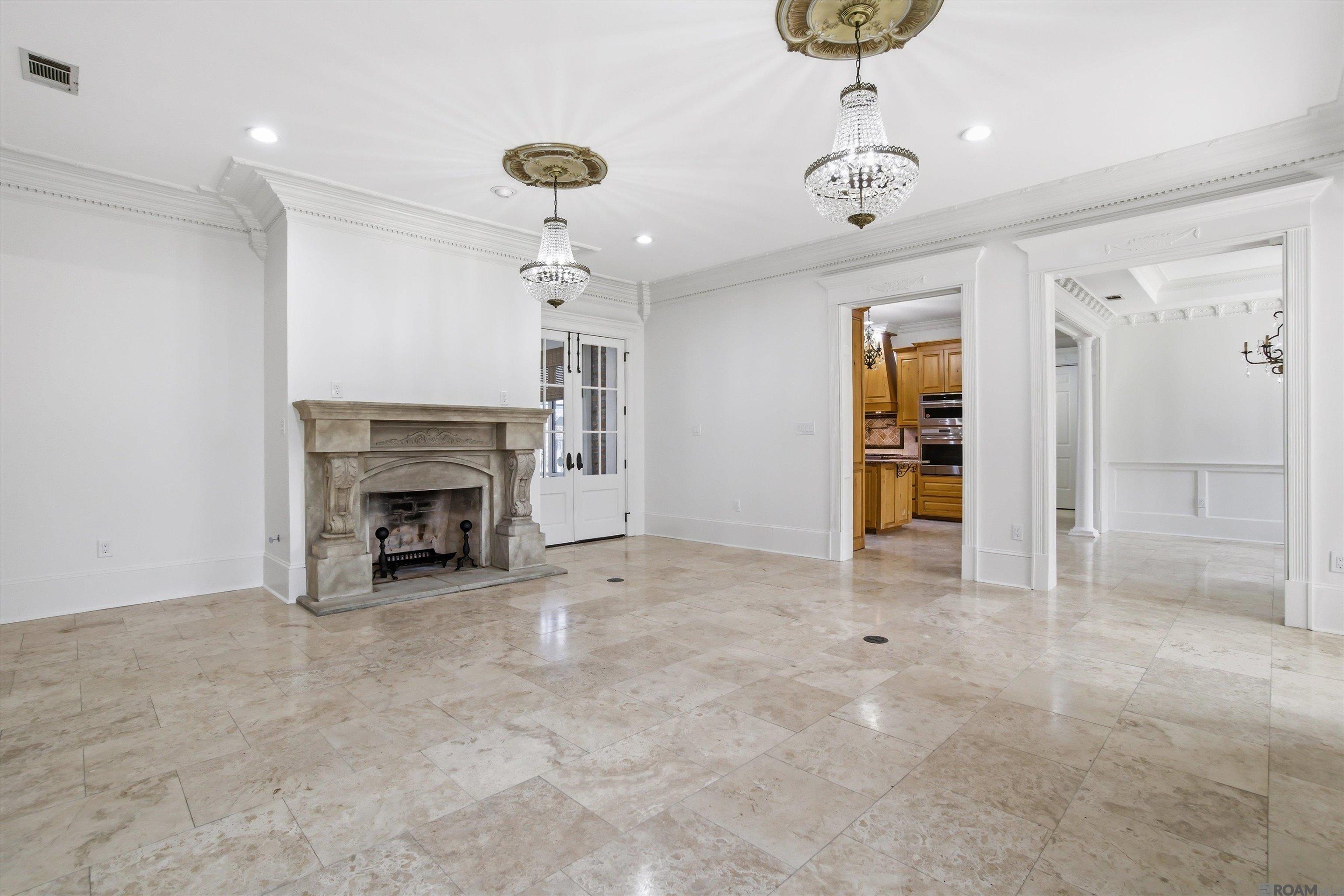 926 Crown Alley, Baton Rouge, LA, 70806