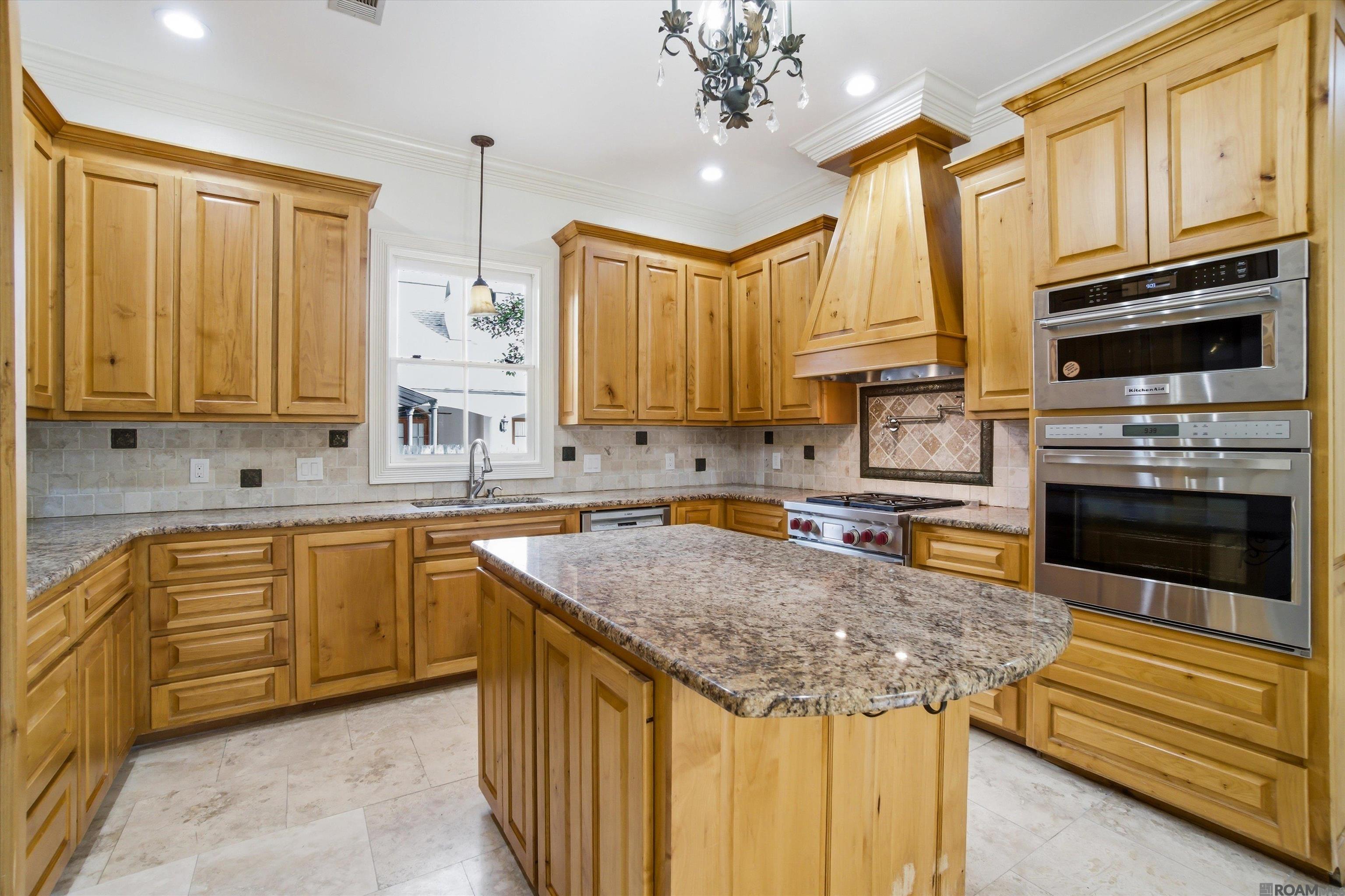 926 Crown Alley, Baton Rouge, LA, 70806