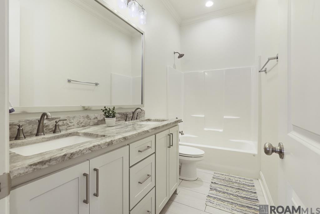 4925 Crestfield Way, Gonzales, LA, 70737