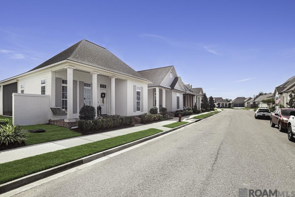 4925 Crestfield Way, Gonzales, LA, 70737