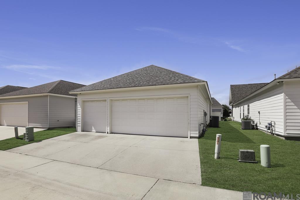 4925 Crestfield Way, Gonzales, LA, 70737