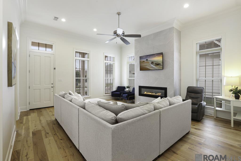 4925 Crestfield Way, Gonzales, LA, 70737