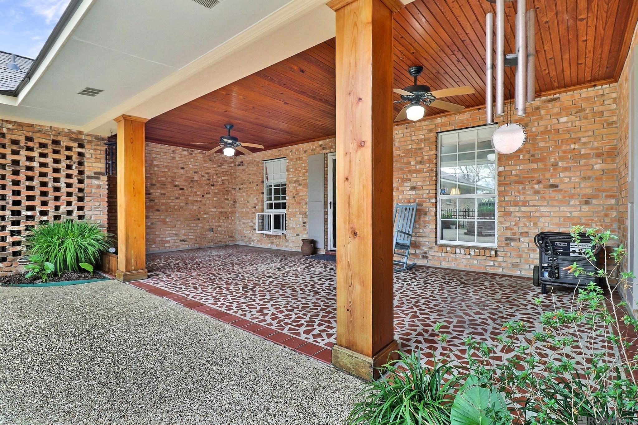 14612 Trey Ave, Central, LA, 70818