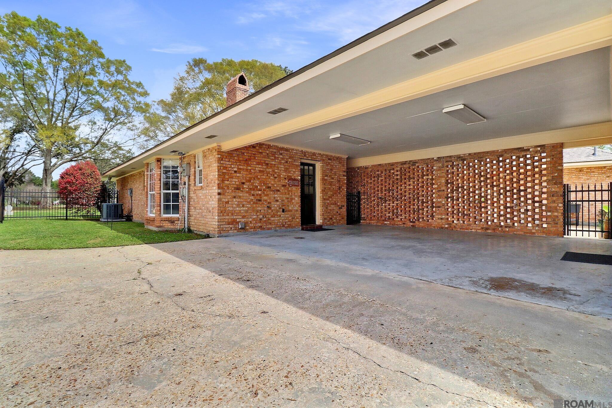 14612 Trey Ave, Central, LA, 70818