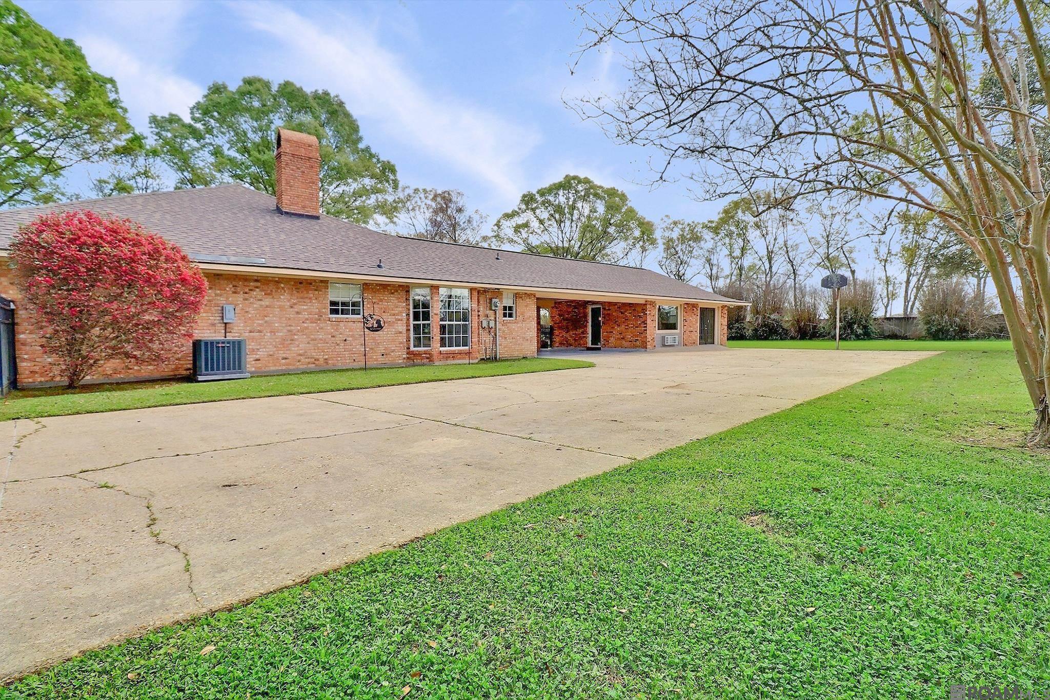 14612 Trey Ave, Central, LA, 70818