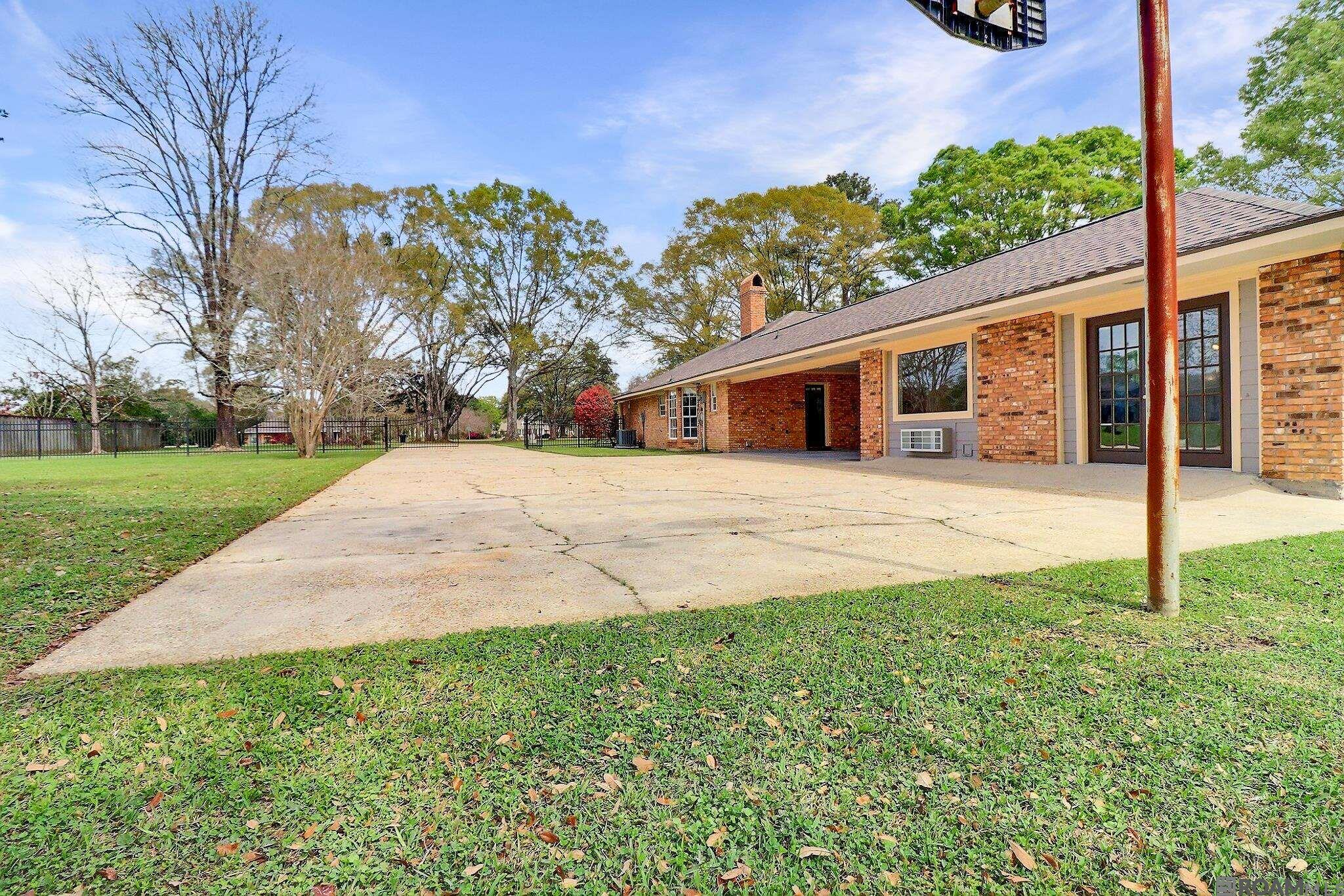 14612 Trey Ave, Central, LA, 70818