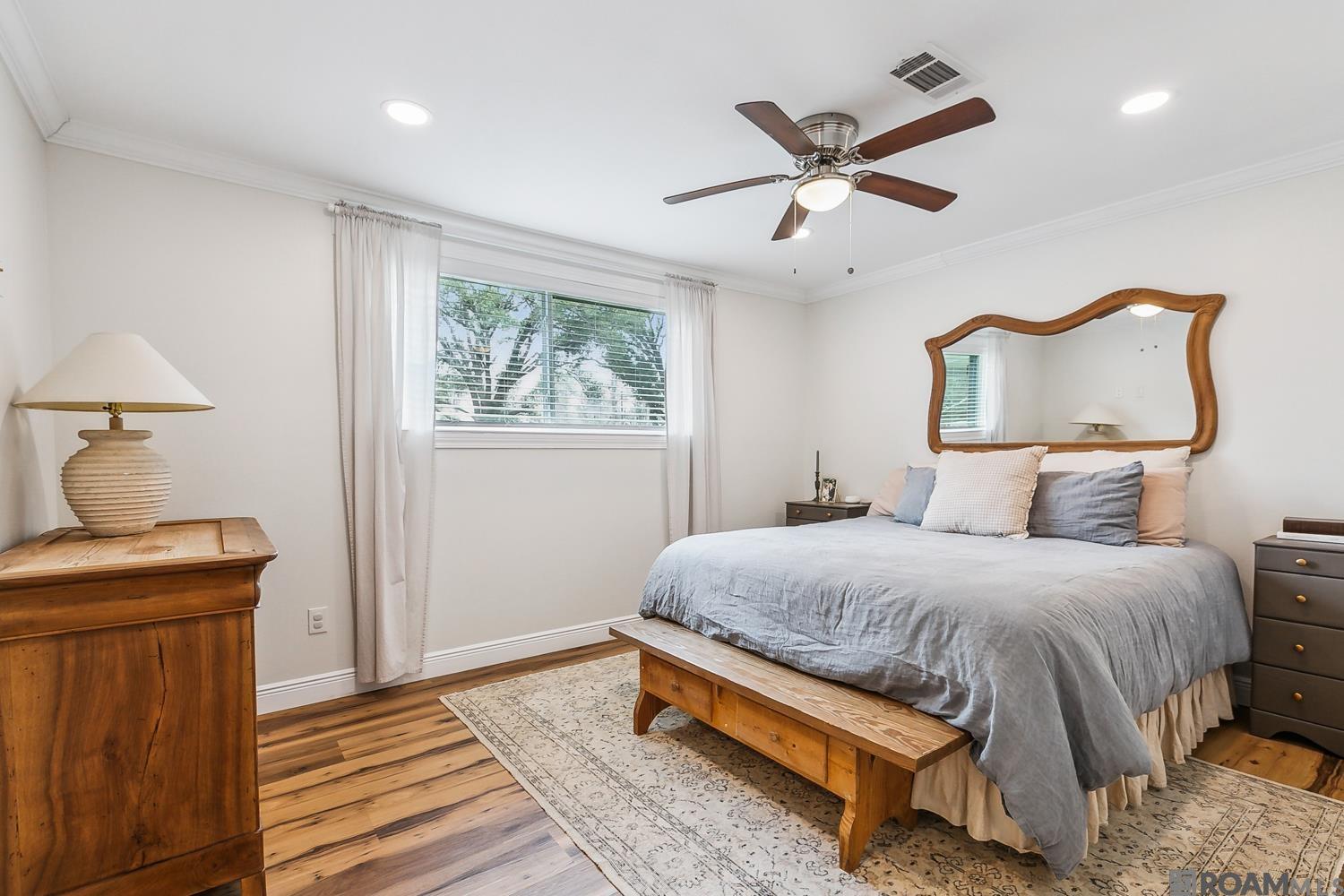 9152 Woodbine St, Baton Rouge, LA, 70815