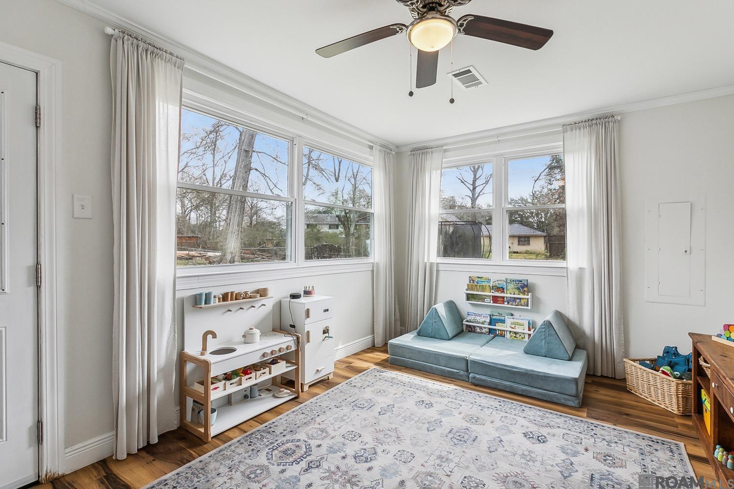 9152 Woodbine St, Baton Rouge, LA, 70815