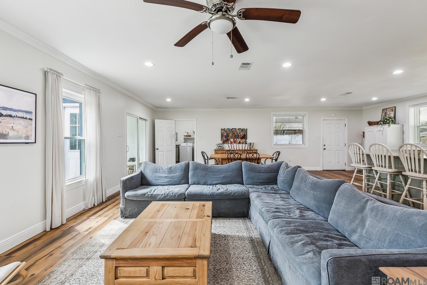 9152 Woodbine St, Baton Rouge, LA, 70815