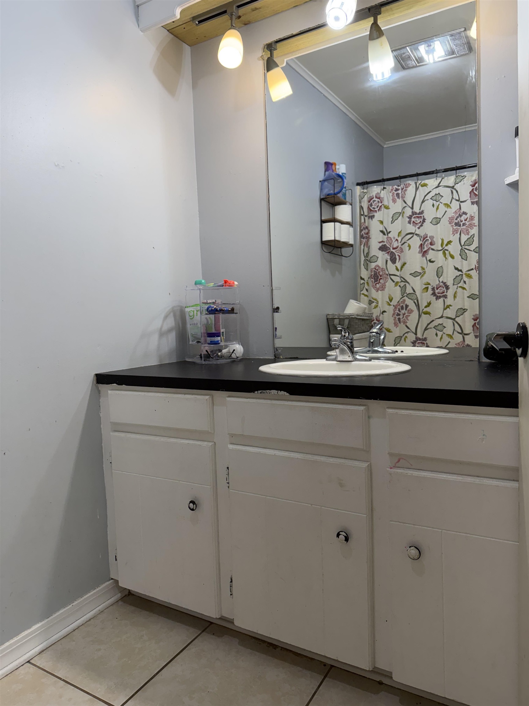 225 Guidry St, Bourg, LA, 70343