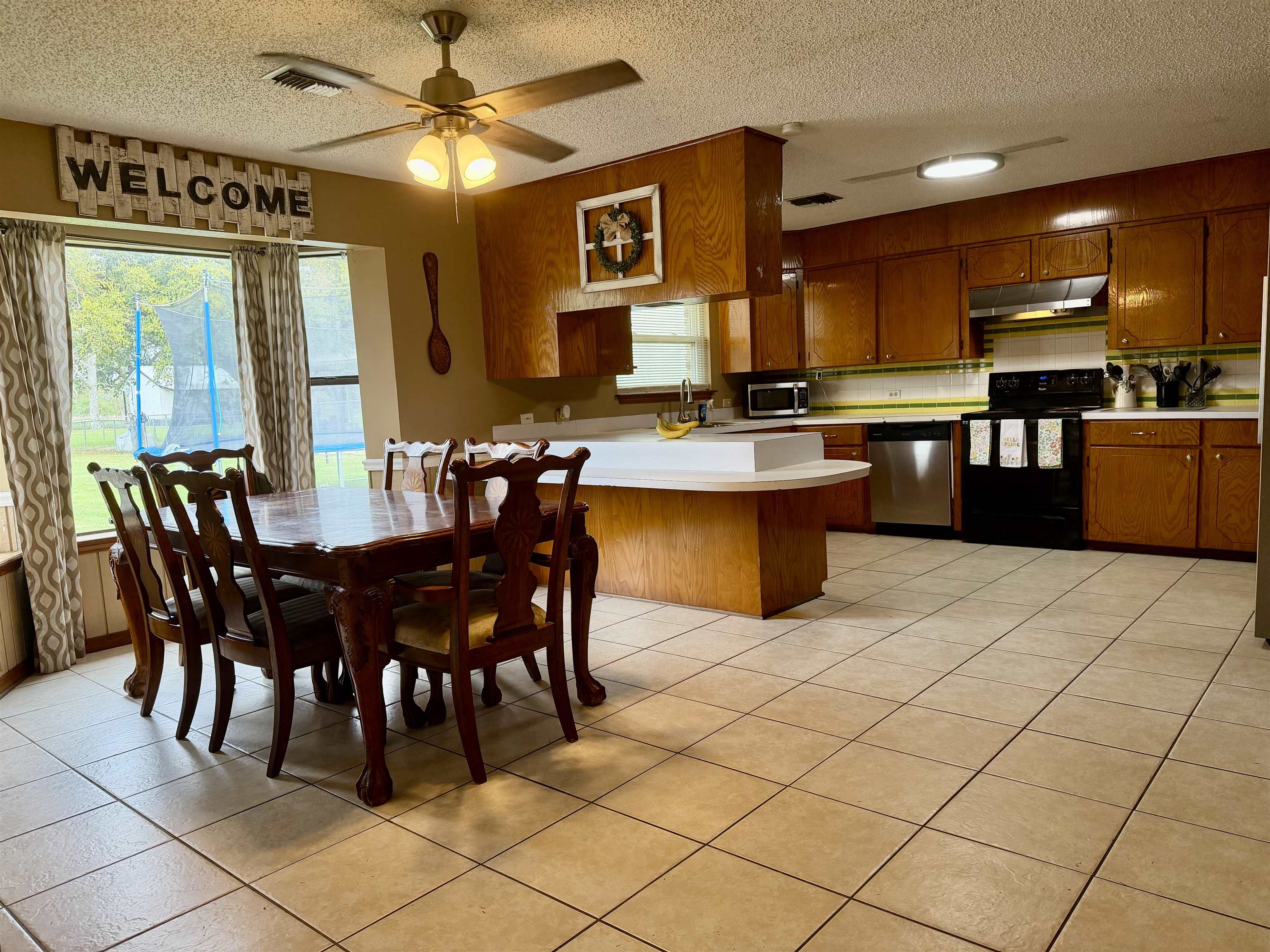 225 Guidry St, Bourg, LA, 70343