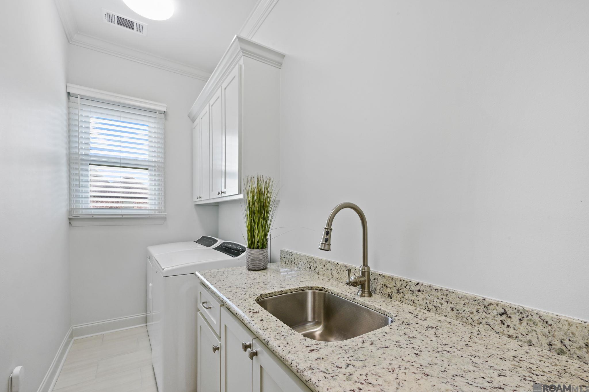 42387 Greens View Dr, Gonzales, LA, 70737