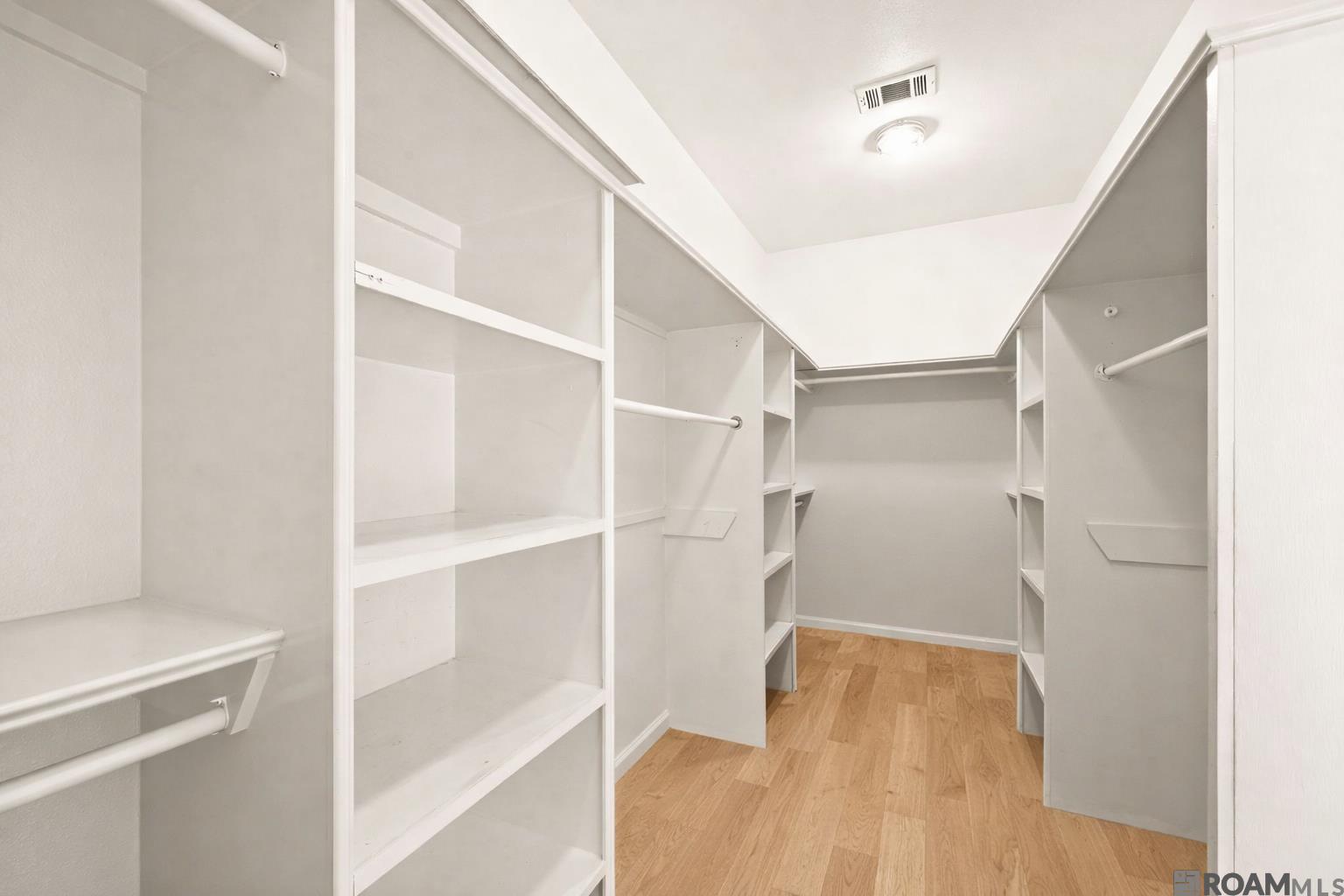 17202 Sweet Olive Dr, Saint George, LA, 70817