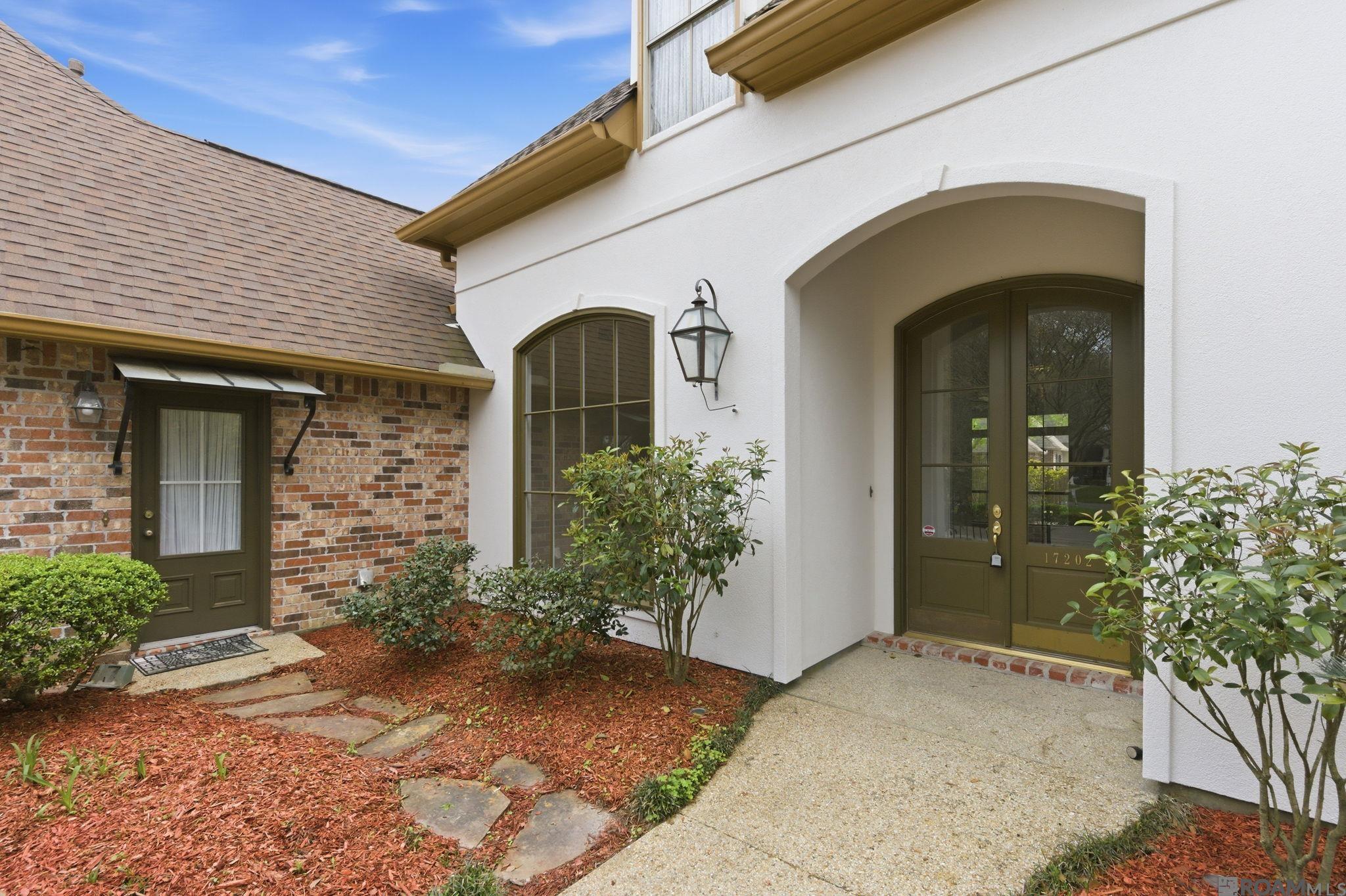 17202 Sweet Olive Dr, Saint George, LA, 70817