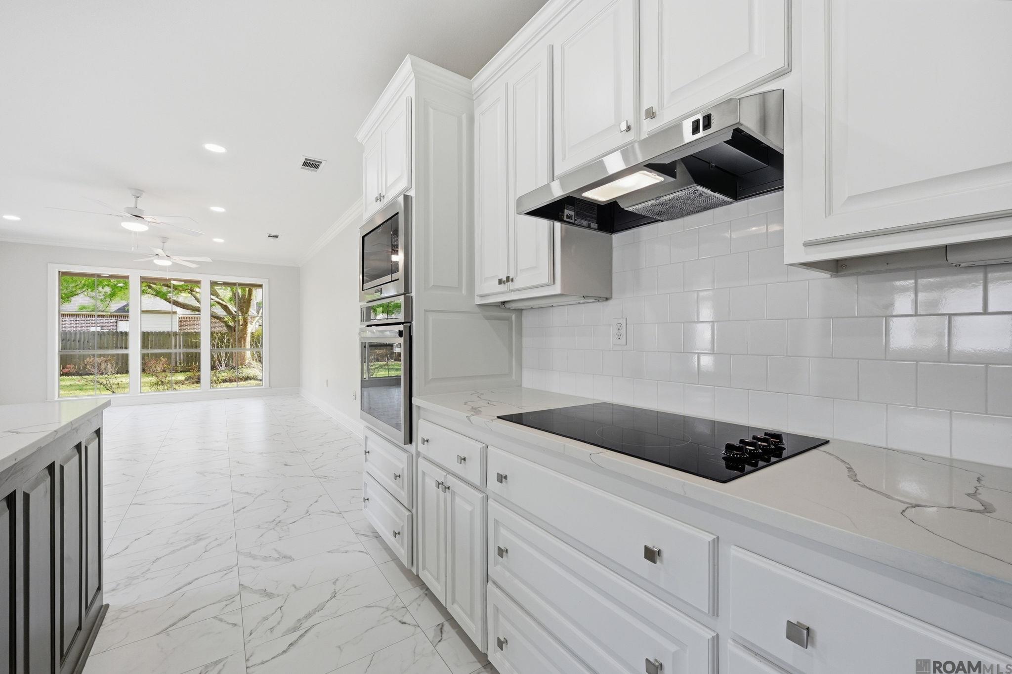 17202 Sweet Olive Dr, Saint George, LA, 70817