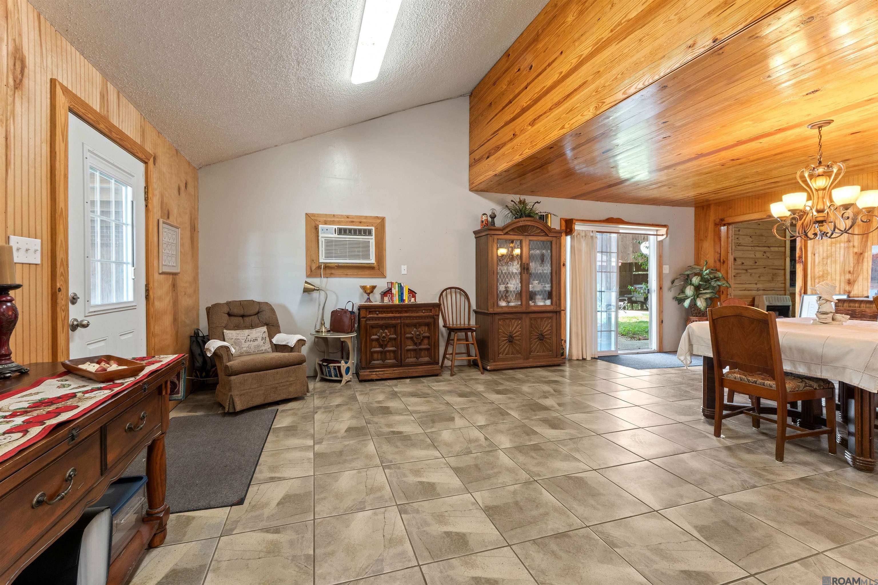 3718 Hwy 10, Jackson, LA, 70748