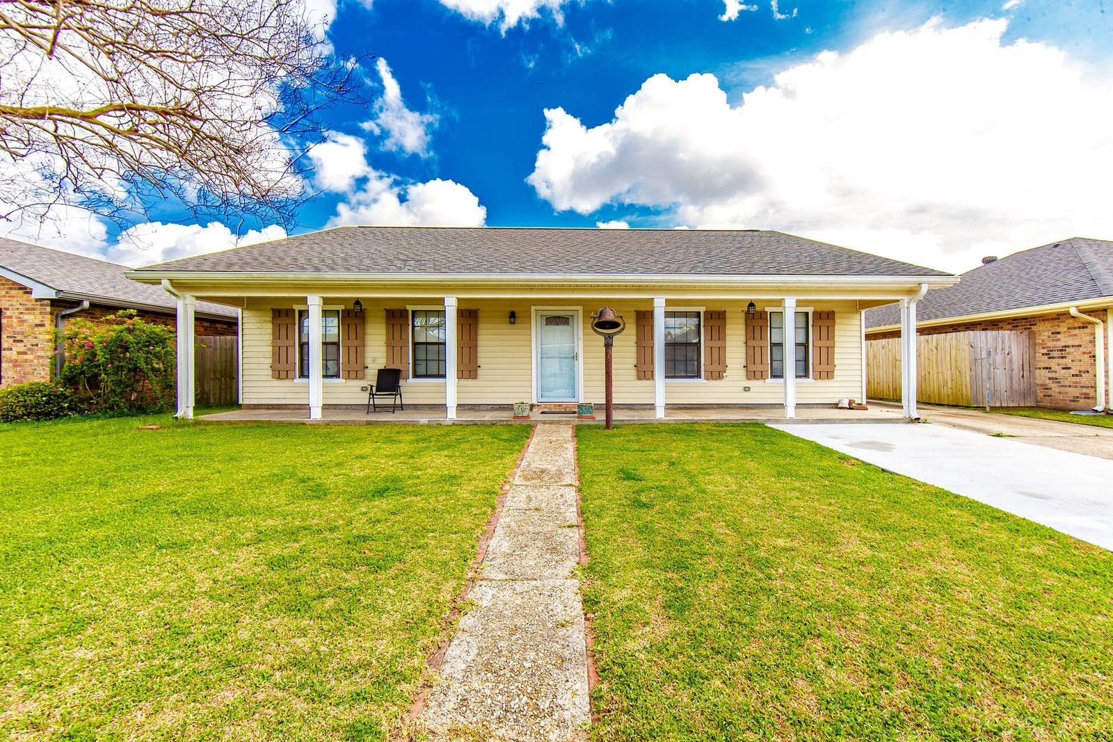 107 Sugar Ridge Drive, Houma, LA, 70360