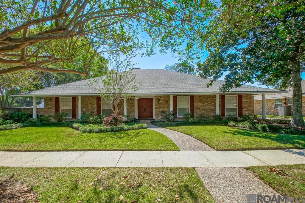 39320 St Charles Ave, Gonzales, LA, 70737