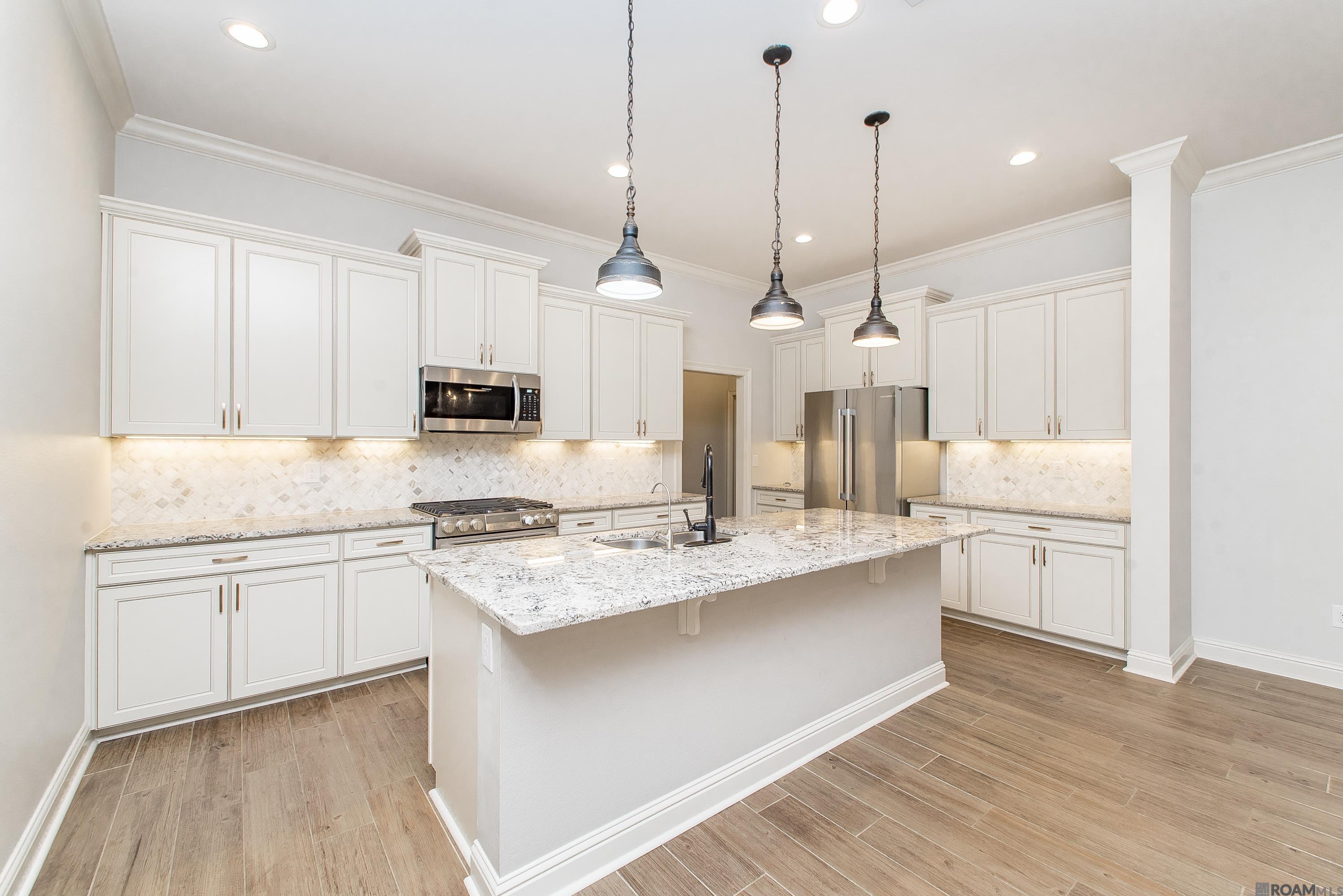 26811 Montbury Dr, Denham Springs, LA, 70726