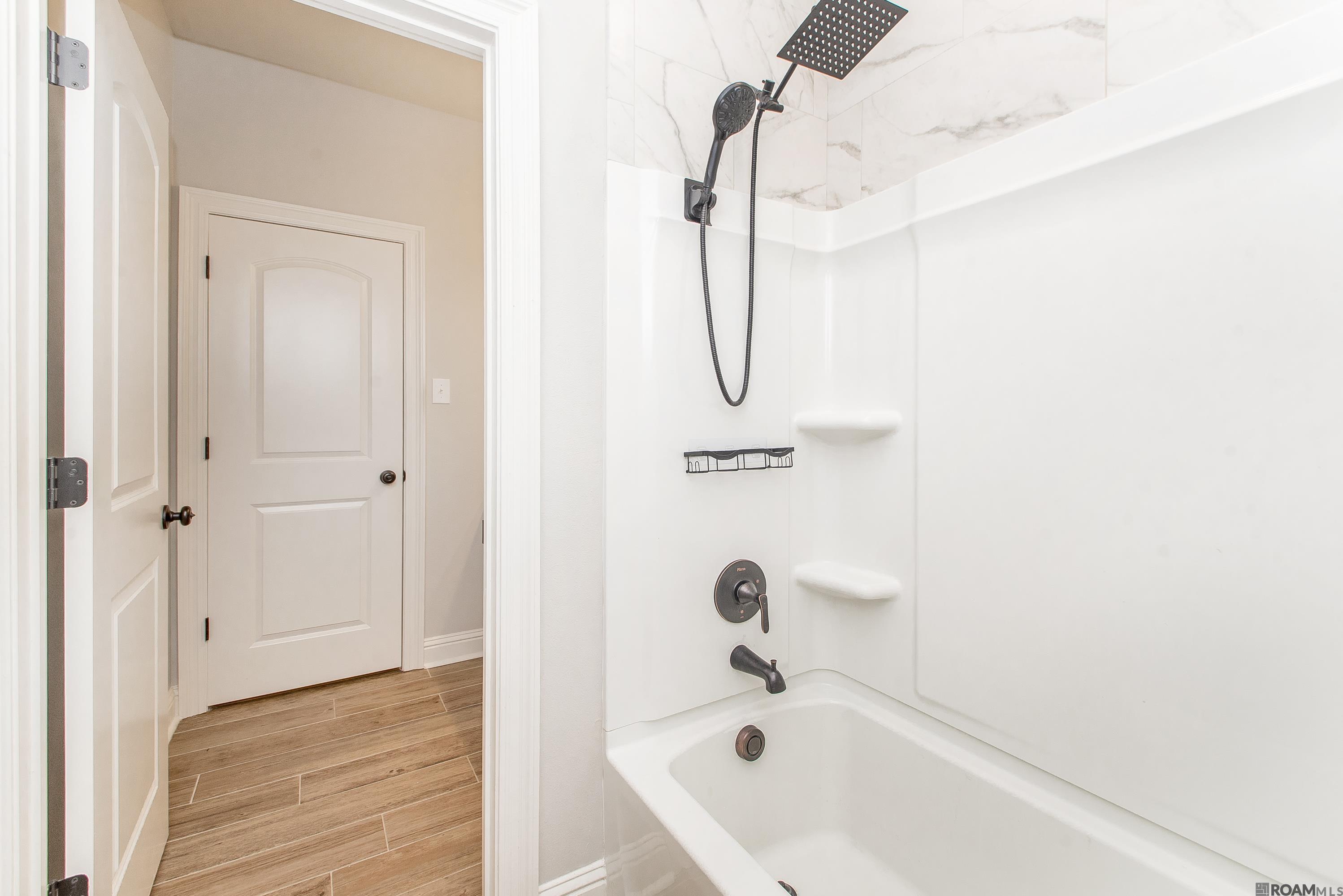 26811 Montbury Dr, Denham Springs, LA, 70726