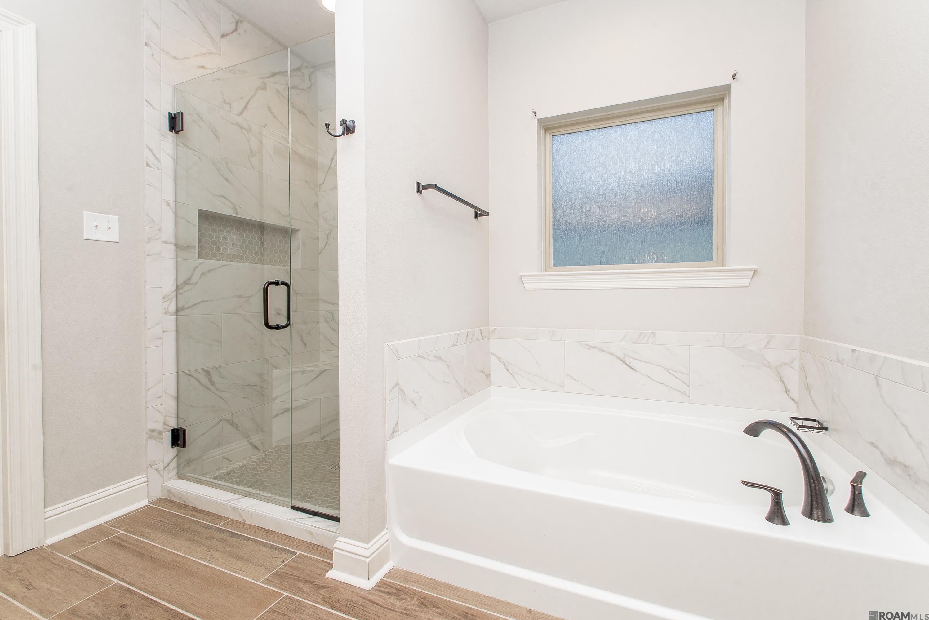 26811 Montbury Dr, Denham Springs, LA, 70726