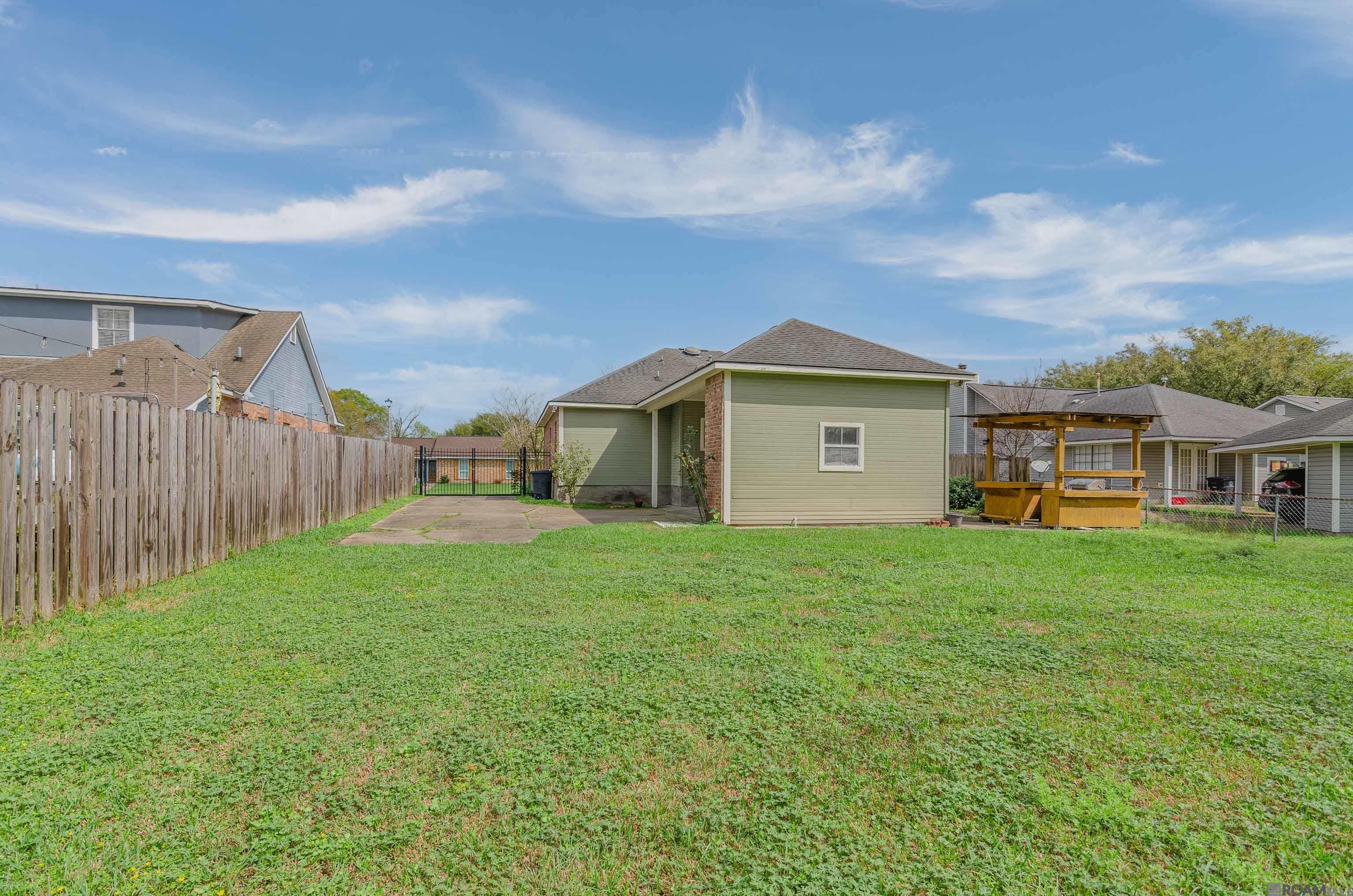 15022 Point Chenier Ave, Baton Rouge, LA, 70817