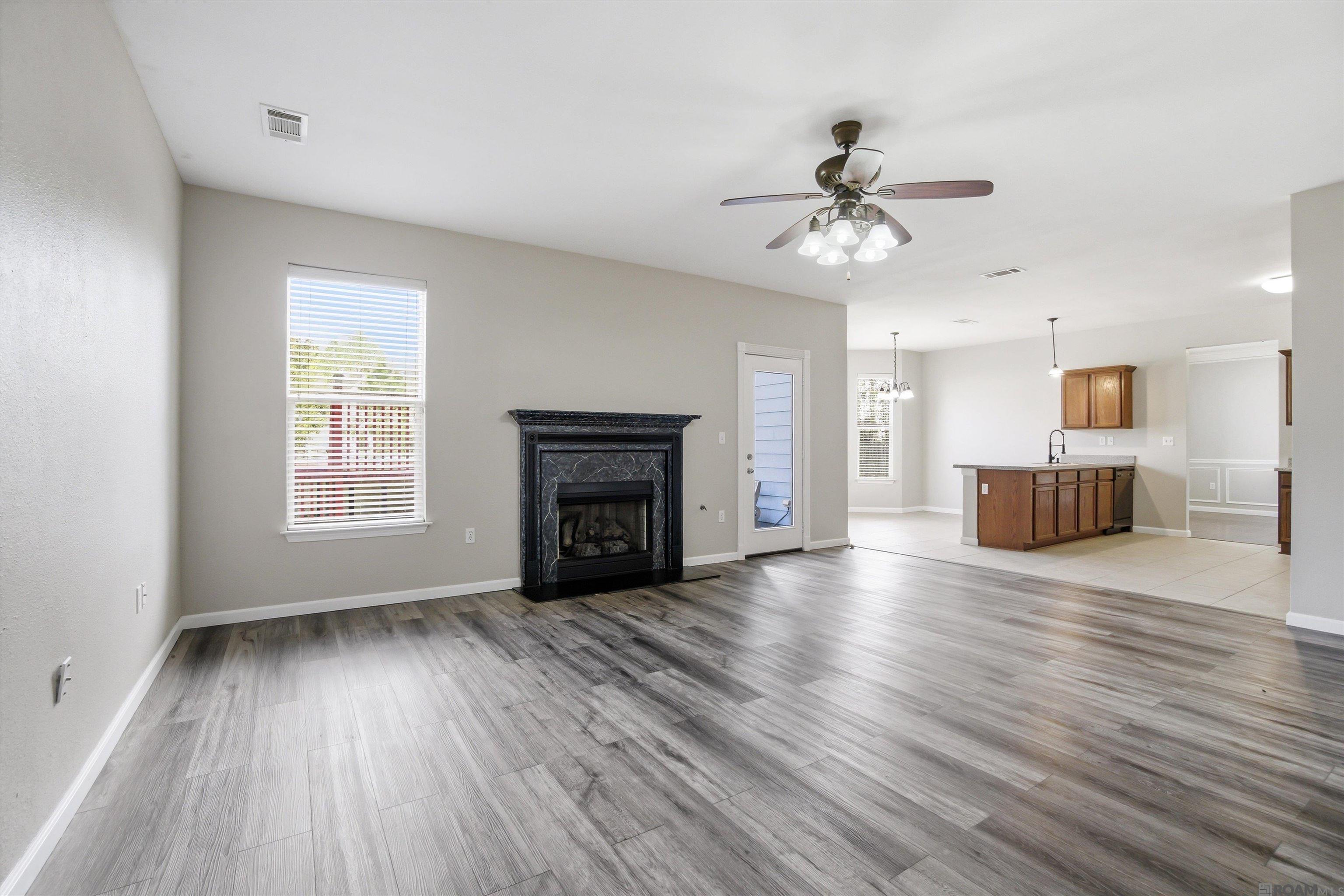 37120 Kathleen Ave, Prairieville, LA, 70769