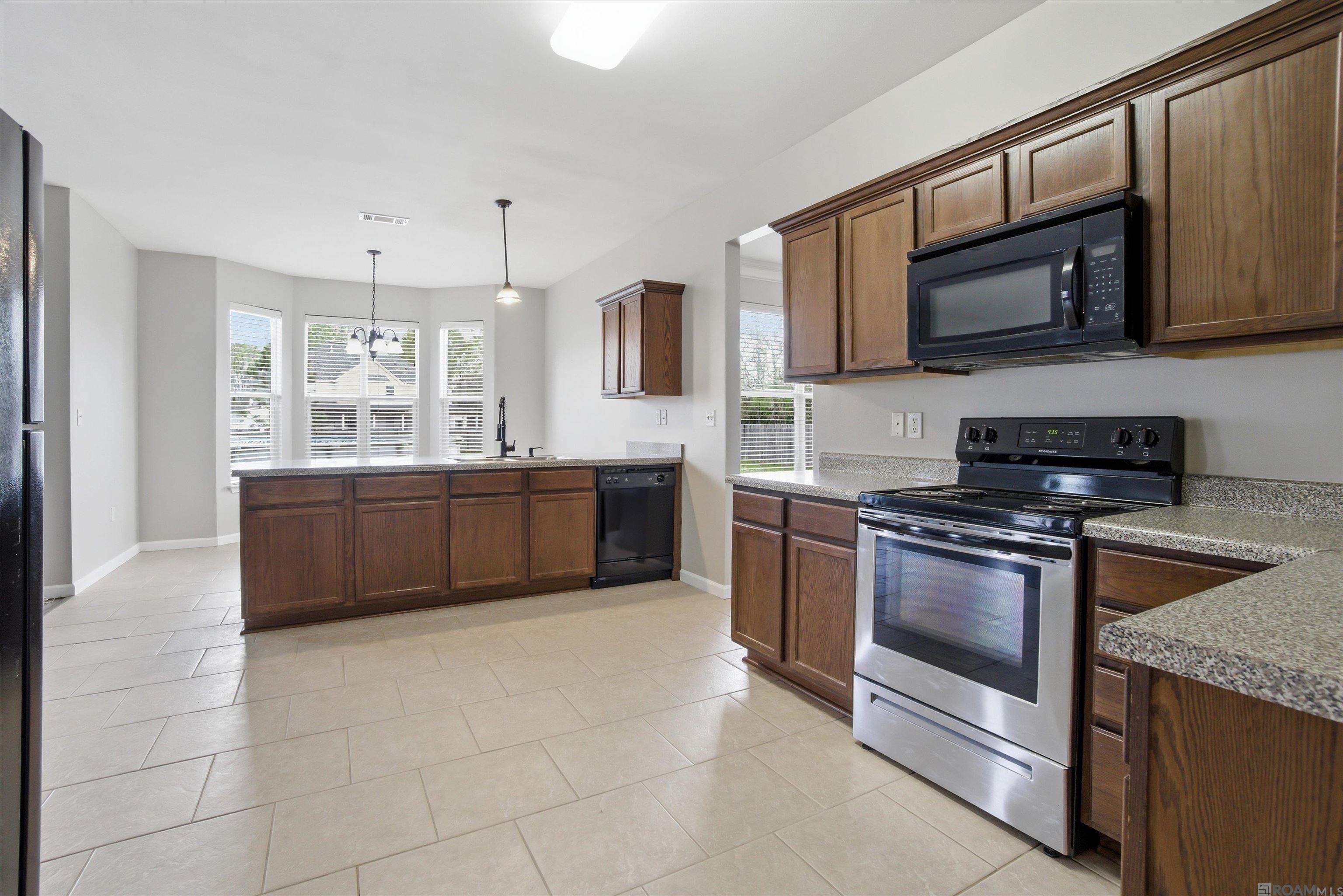 37120 Kathleen Ave, Prairieville, LA, 70769