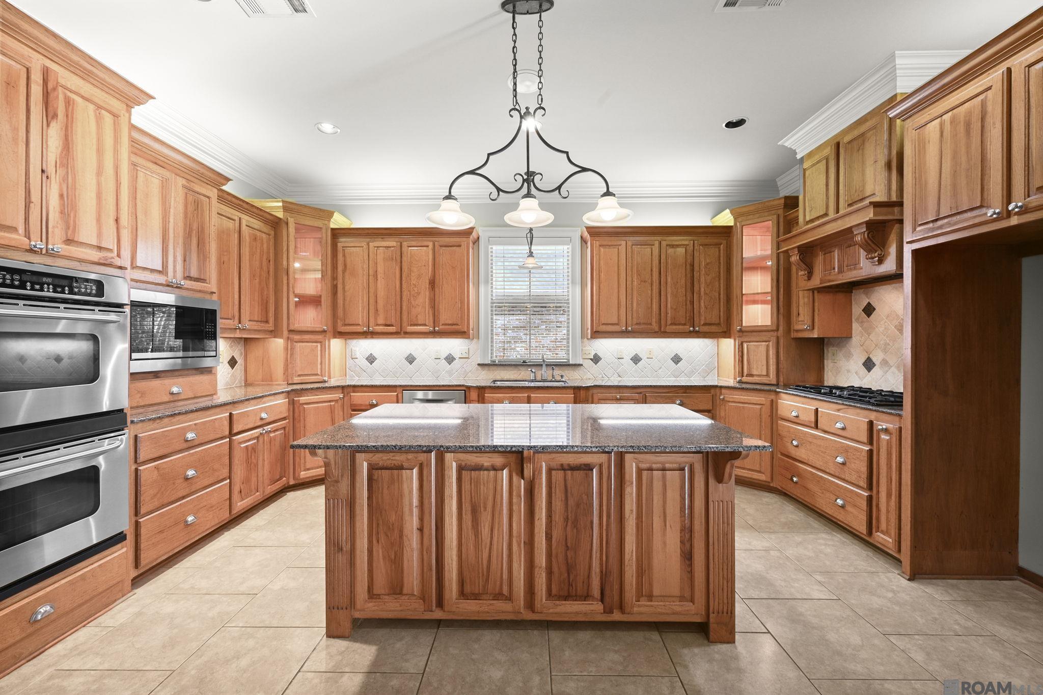 15131 Championship Dr, Baton Rouge, LA, 70810