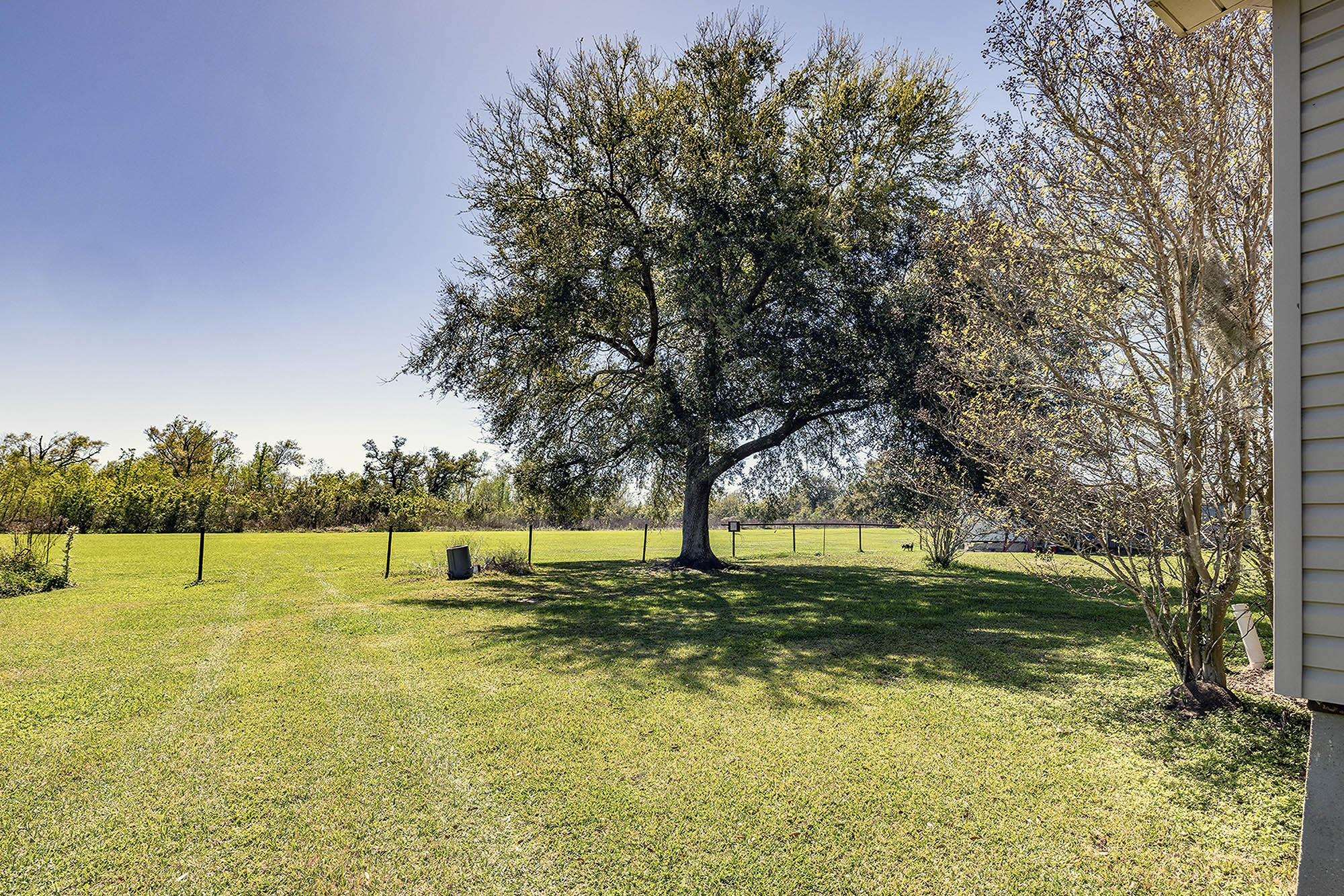 386 Highridge Drive, Houma, LA, 70363