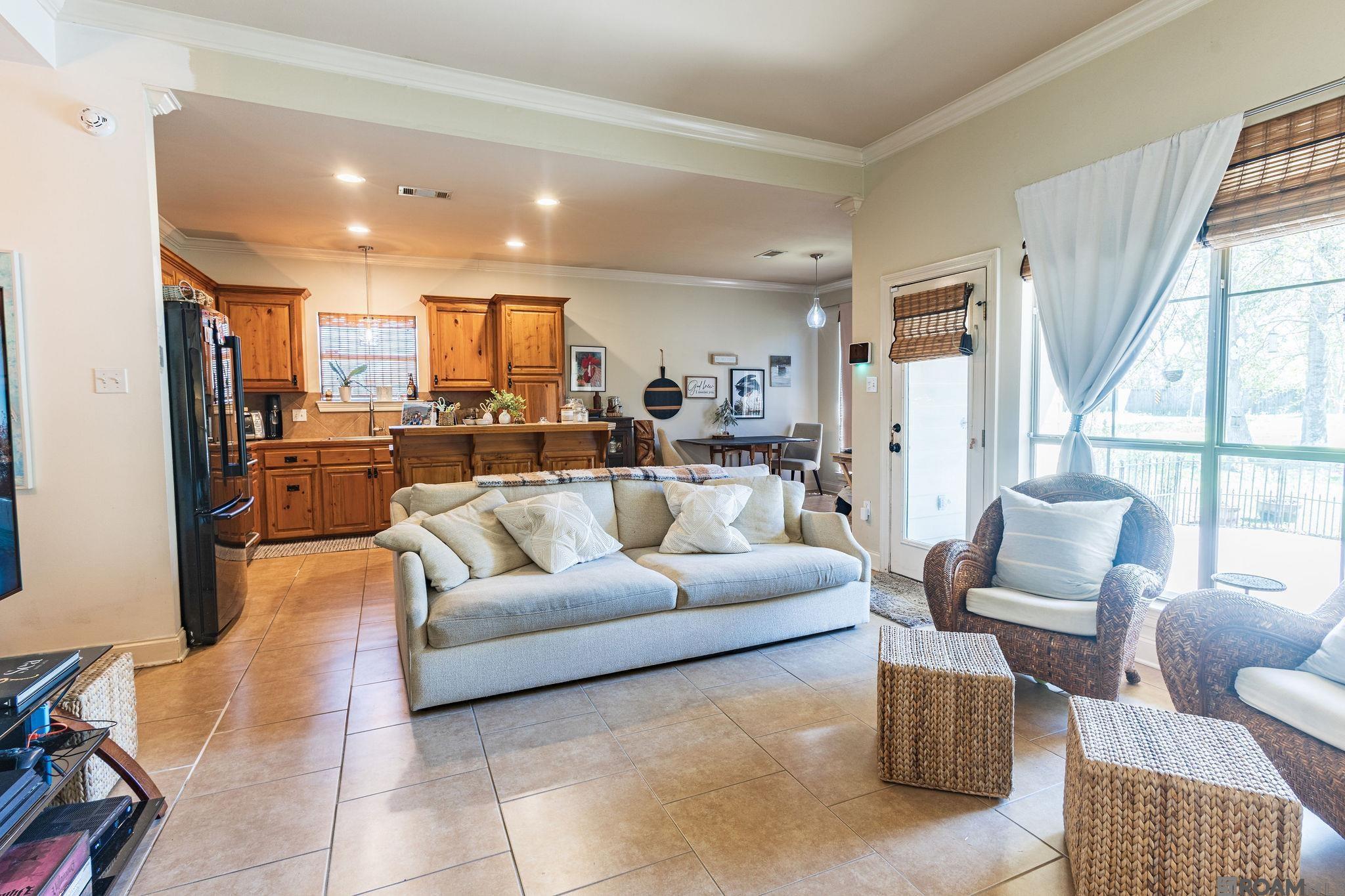 3101 Nicholson Lake Dr, Baton Rouge, LA, 70810