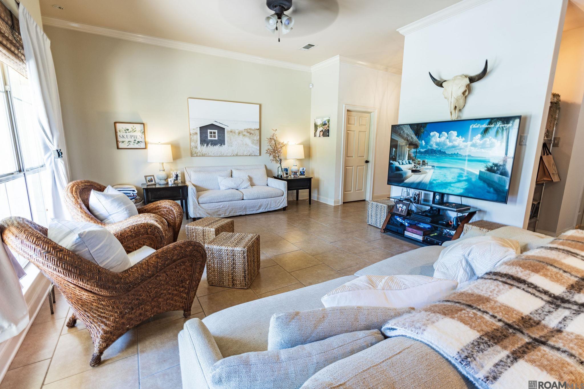 3101 Nicholson Lake Dr, Baton Rouge, LA, 70810