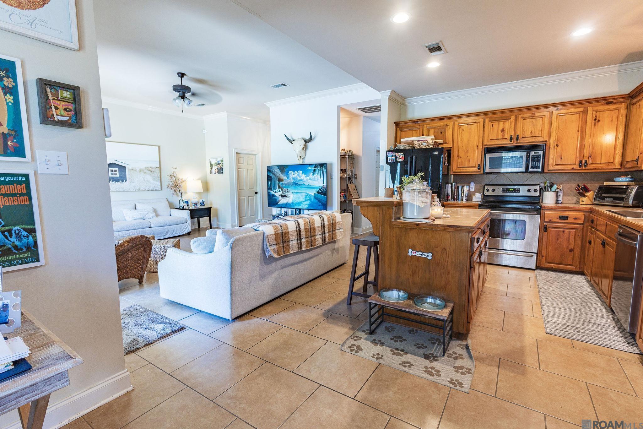 3101 Nicholson Lake Dr, Baton Rouge, LA, 70810