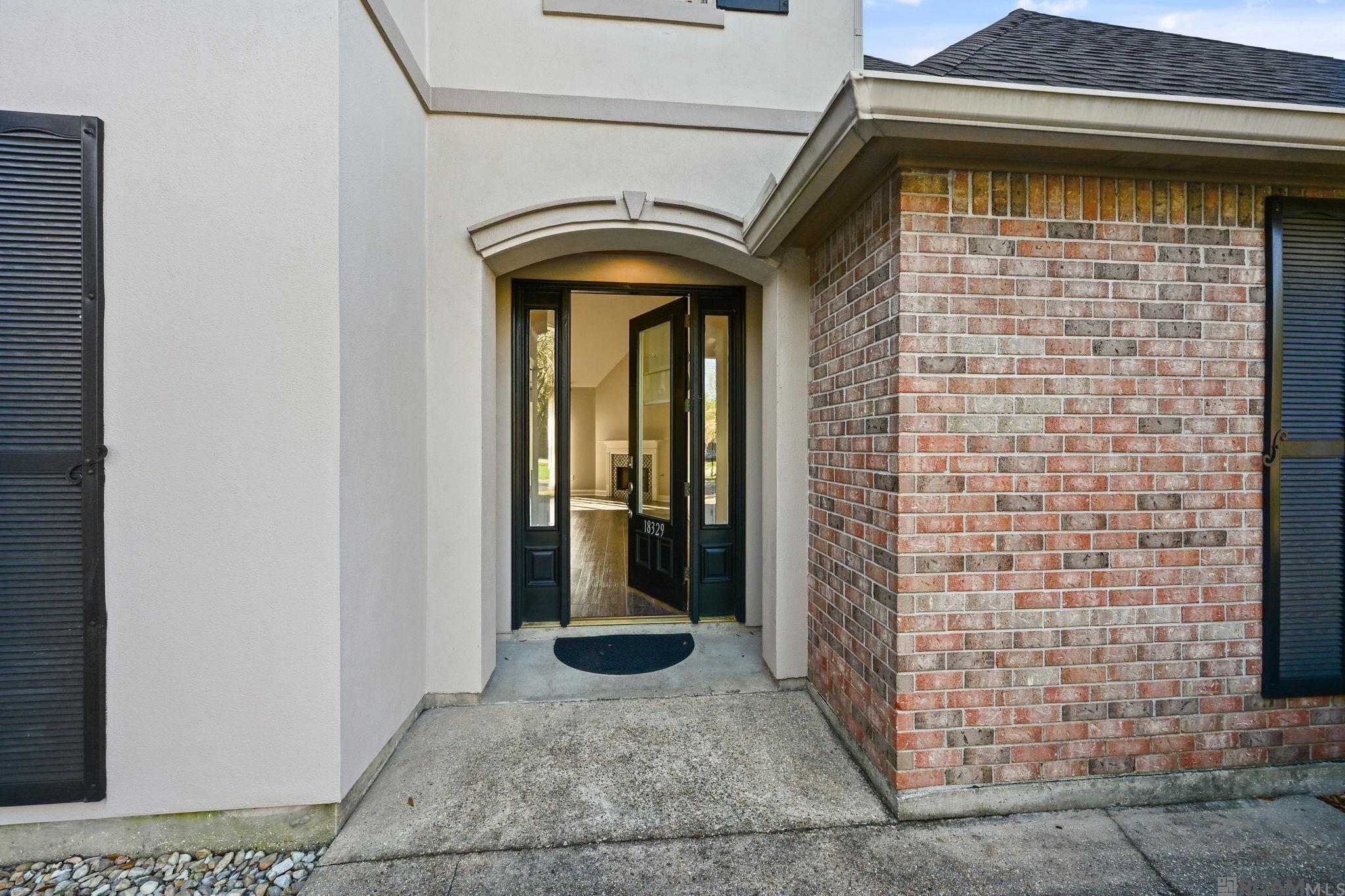 18329 Manchac Place South, Prairieville, LA, 70769