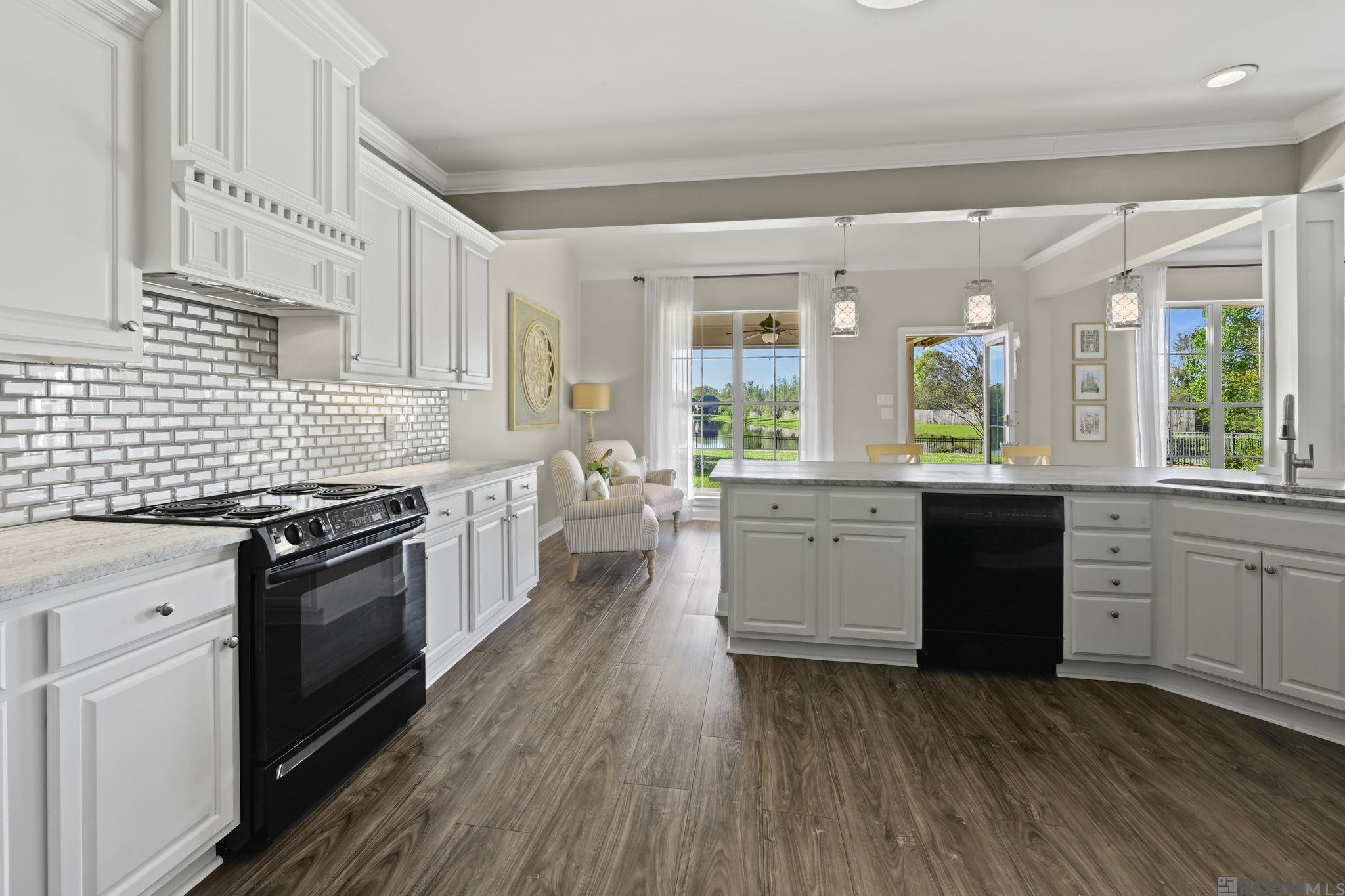 18329 Manchac Place South, Prairieville, LA, 70769