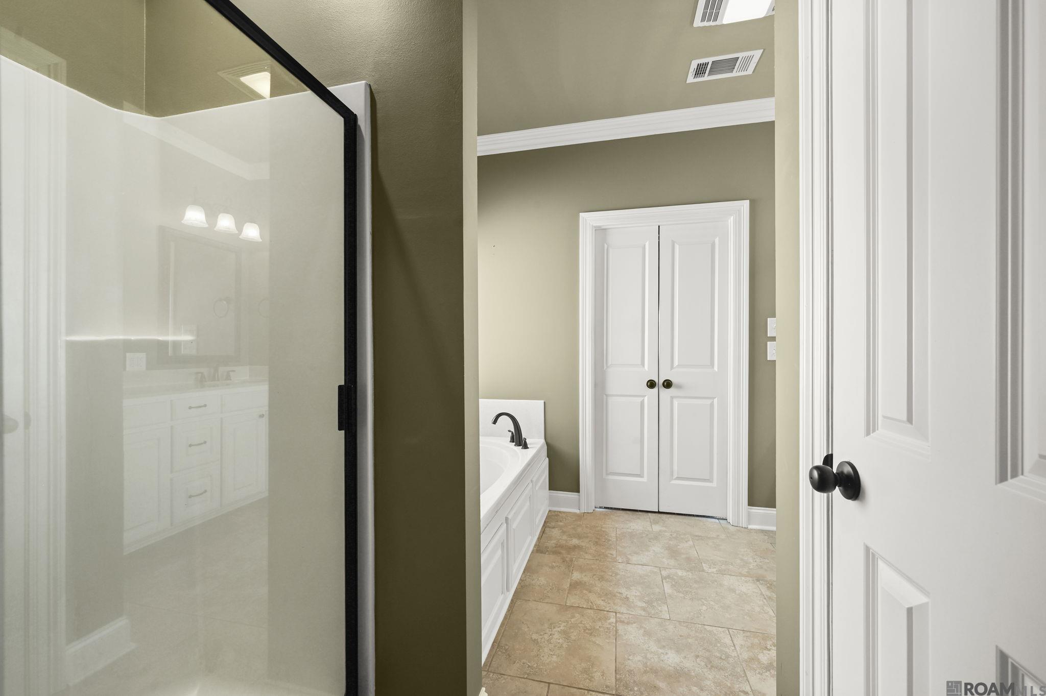 9431 Wyndham Way, Denham Springs, LA, 70726