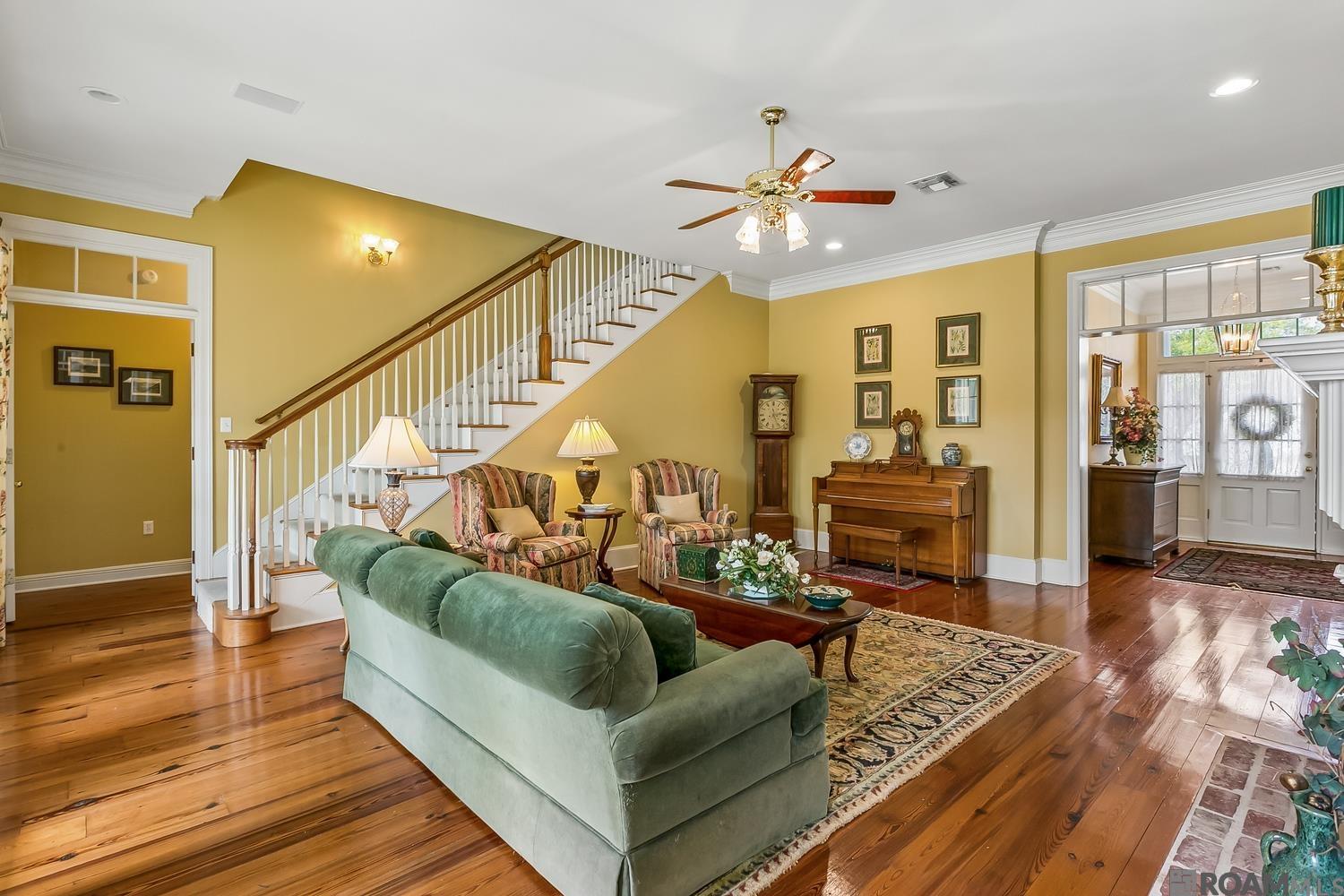 756 Myrtle View Dr, Baton Rouge, LA, 70810