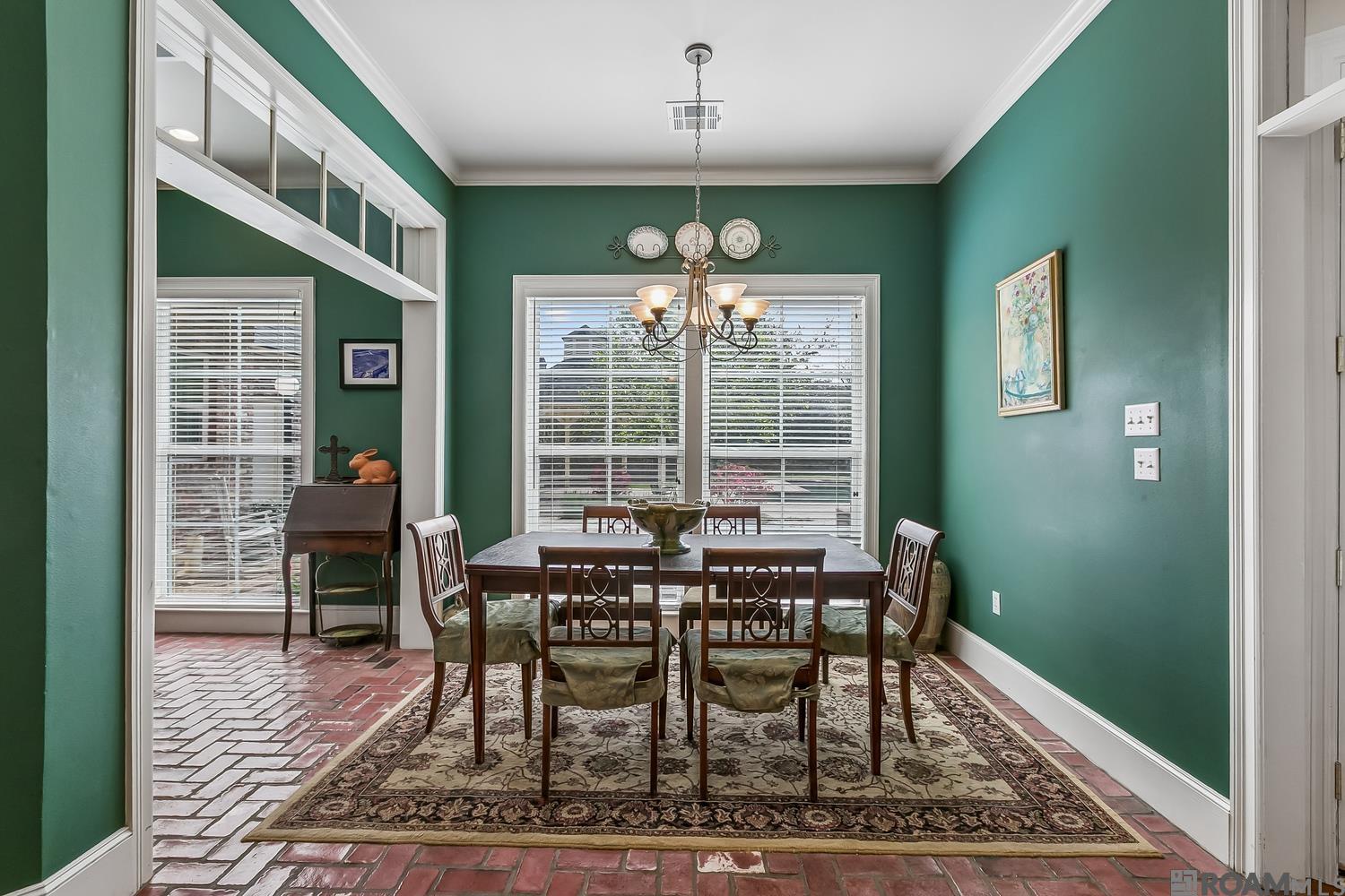 756 Myrtle View Dr, Baton Rouge, LA, 70810