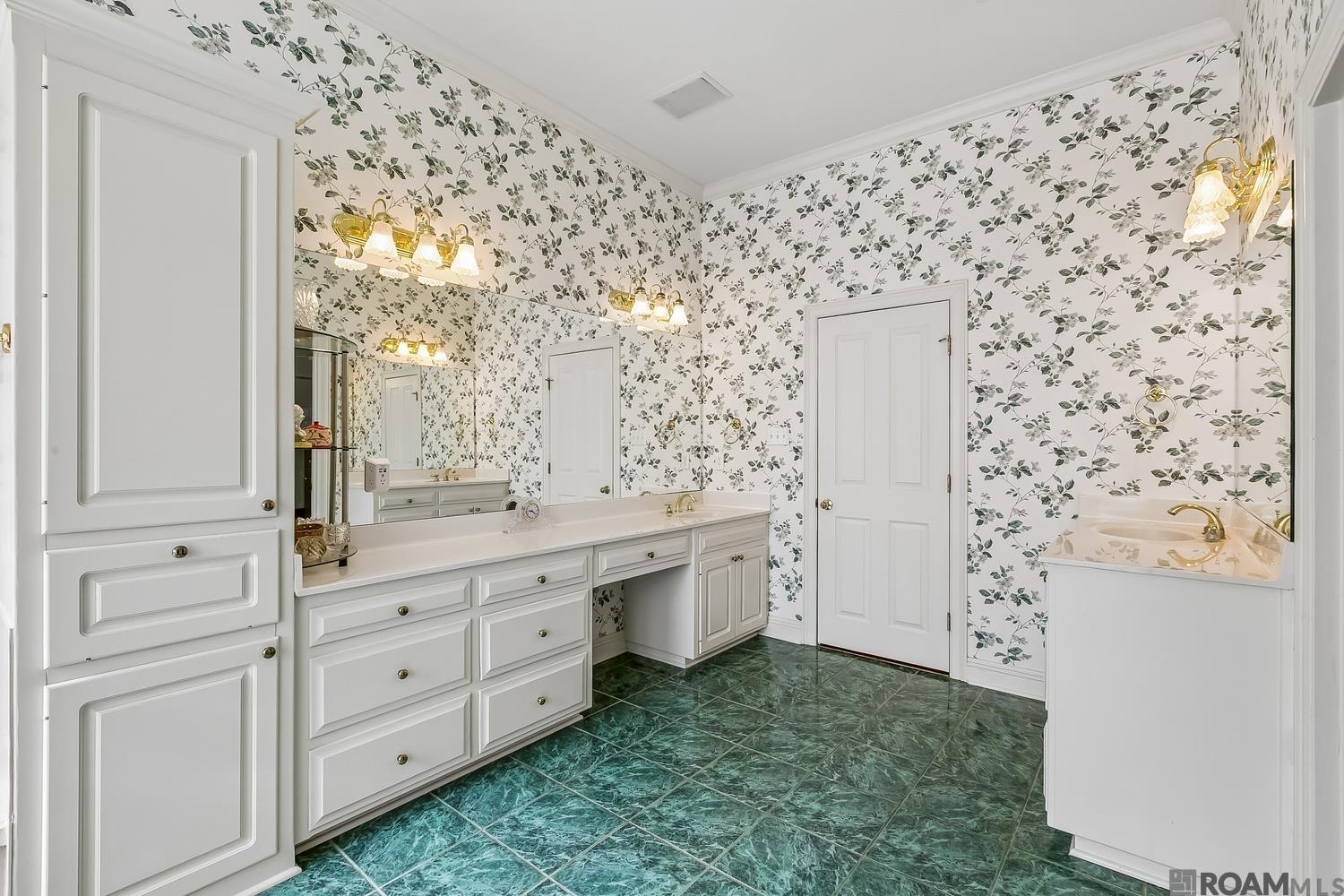 756 Myrtle View Dr, Baton Rouge, LA, 70810